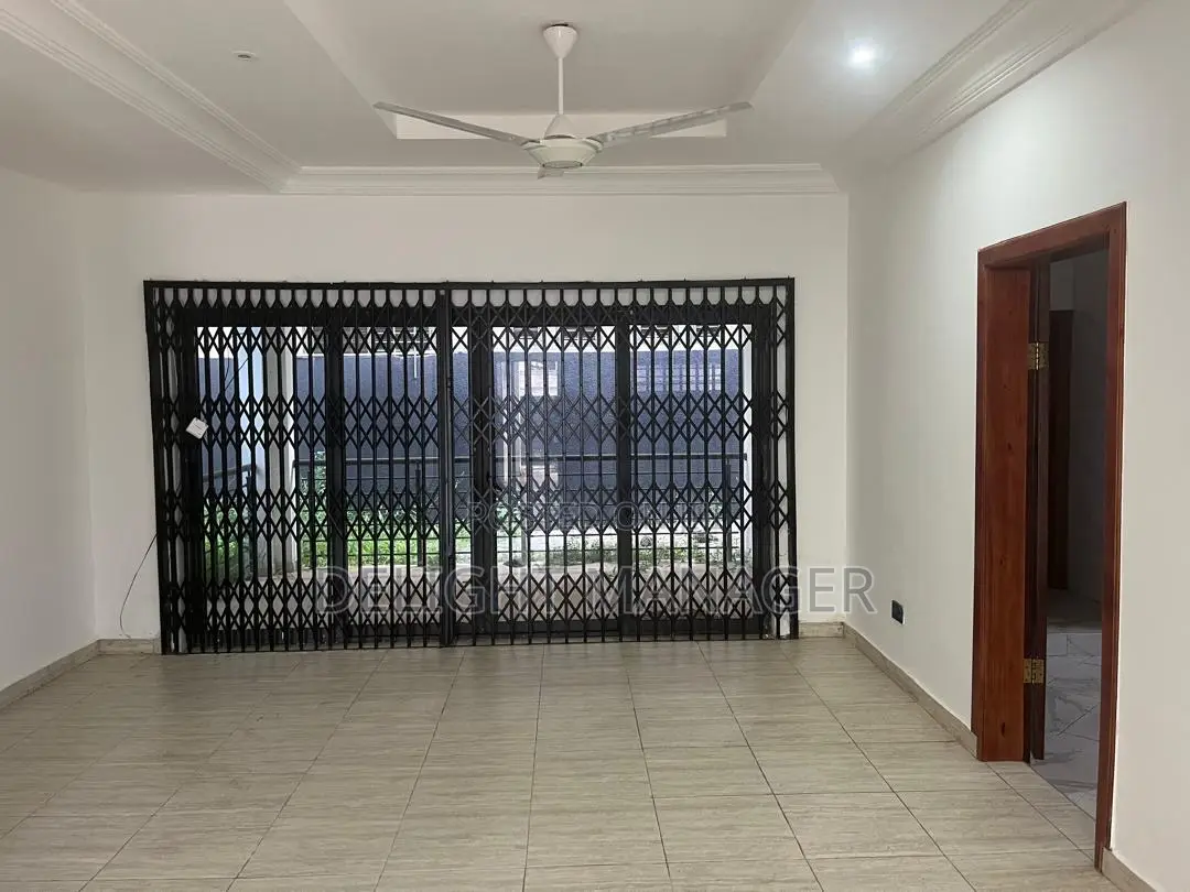 3bdrm House in Delight Estate, East Legon for rent