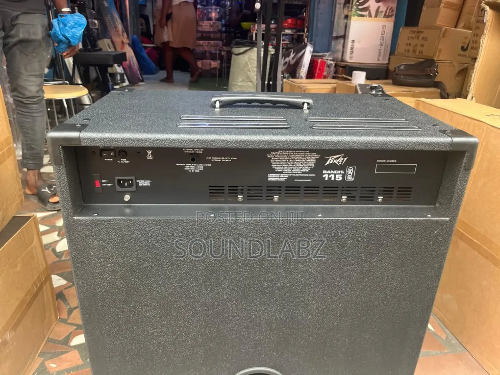 Peavey Bandit 115 Bass Guitar Combo