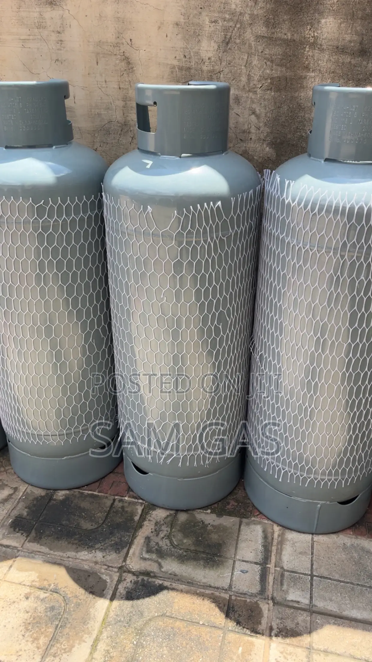 Gas Cylinders ( 52kg ) 118 Liters