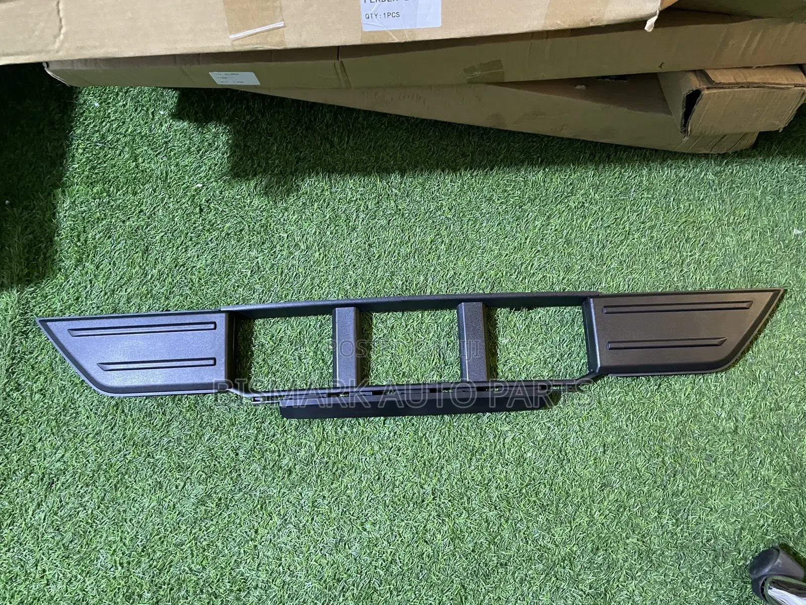 Ford F-150 2022-2023-2024-2025 Bumper Cover Grill/Moulding