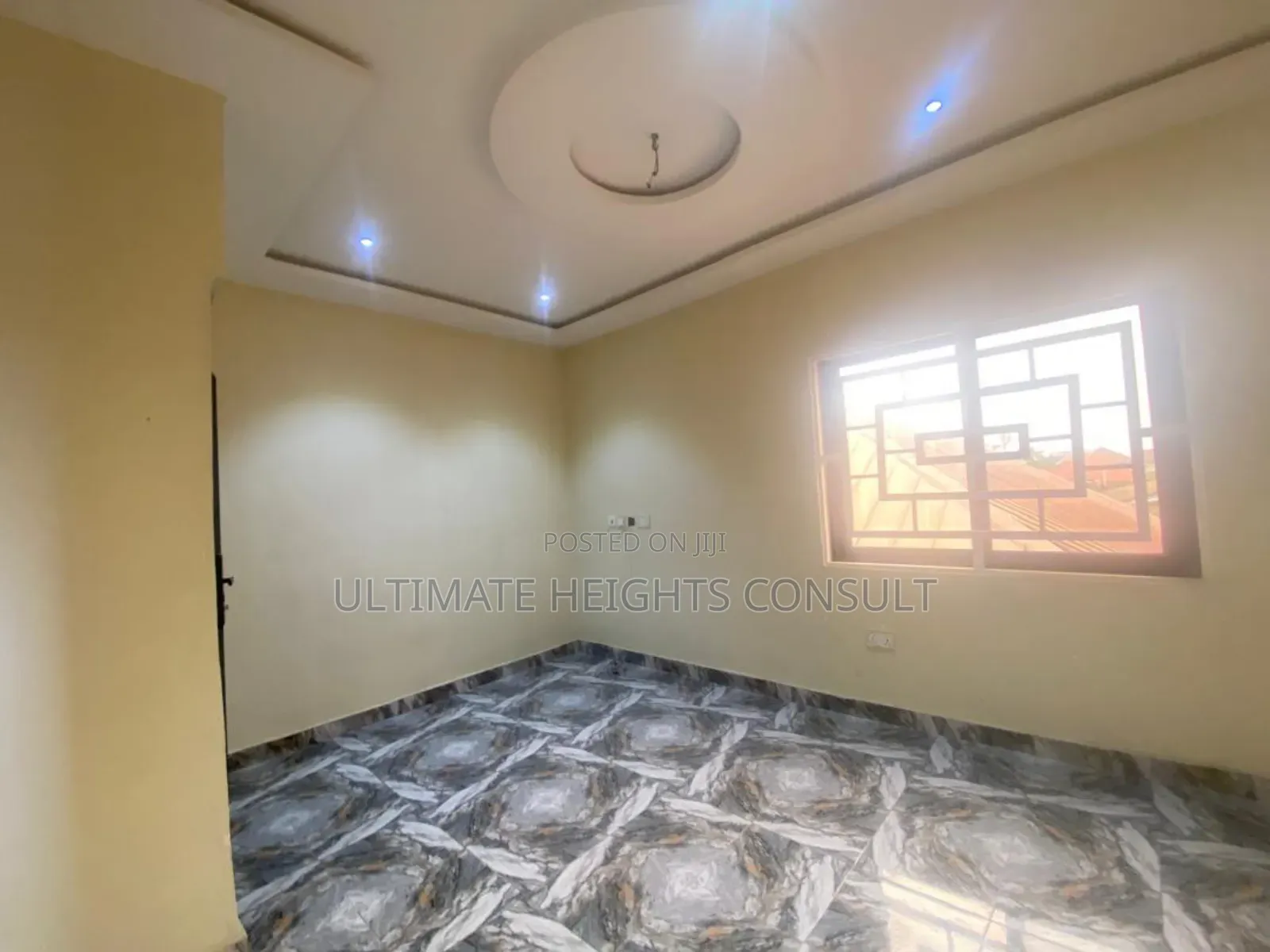 2bdrm Apartment in Race Course, Lapaz for rent