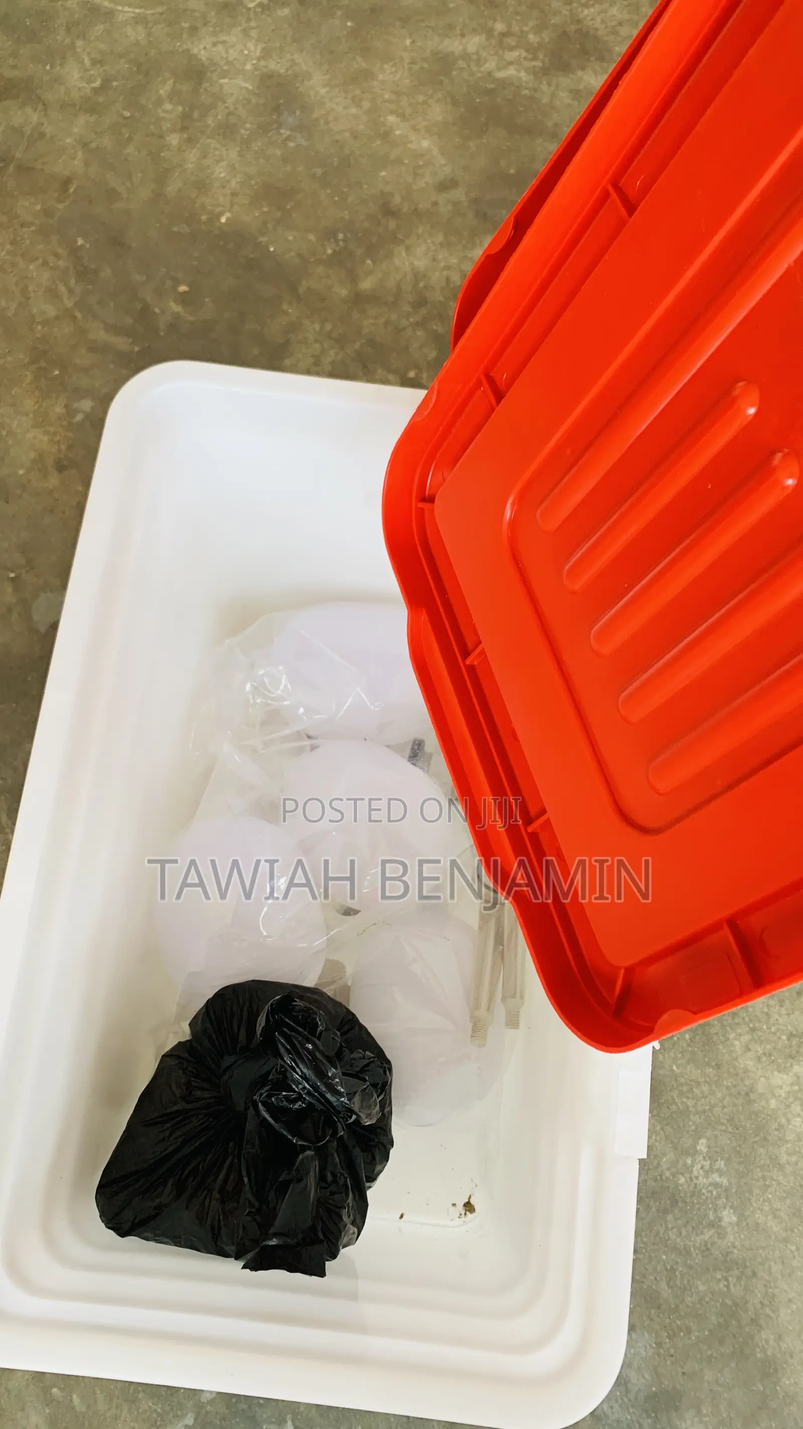 Water Tank.( 12 Liters)