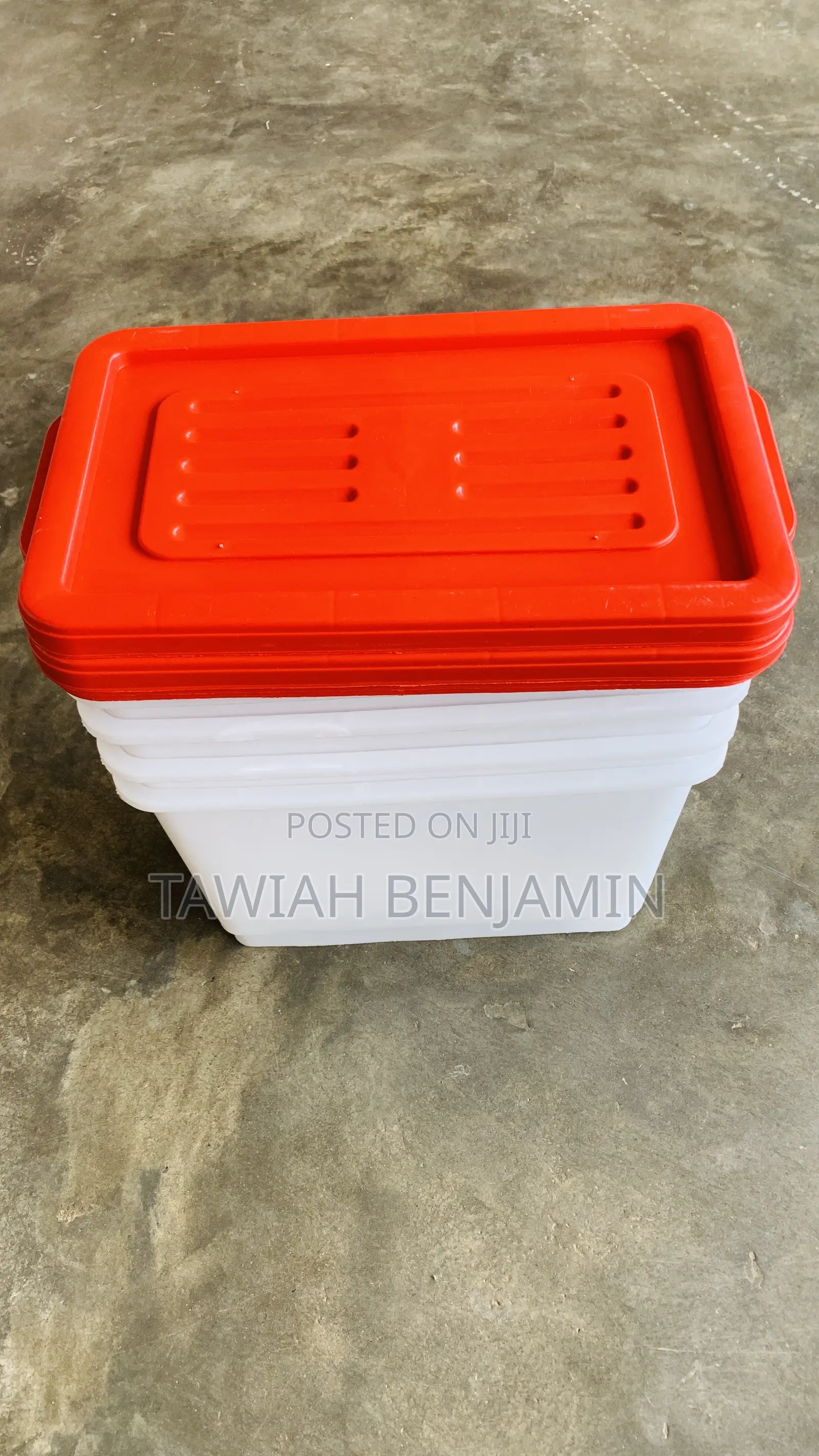 Water Tank.( 12 Liters)