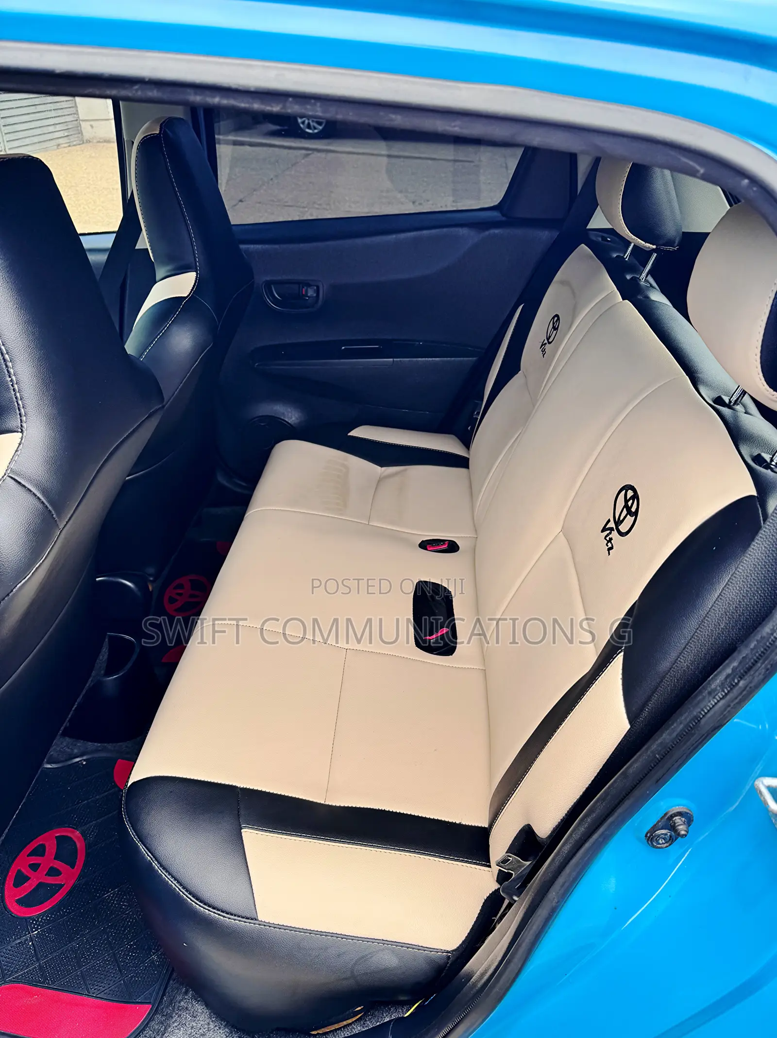 Toyota Vitz 1.3 FWD 5dr 2012 Blue
