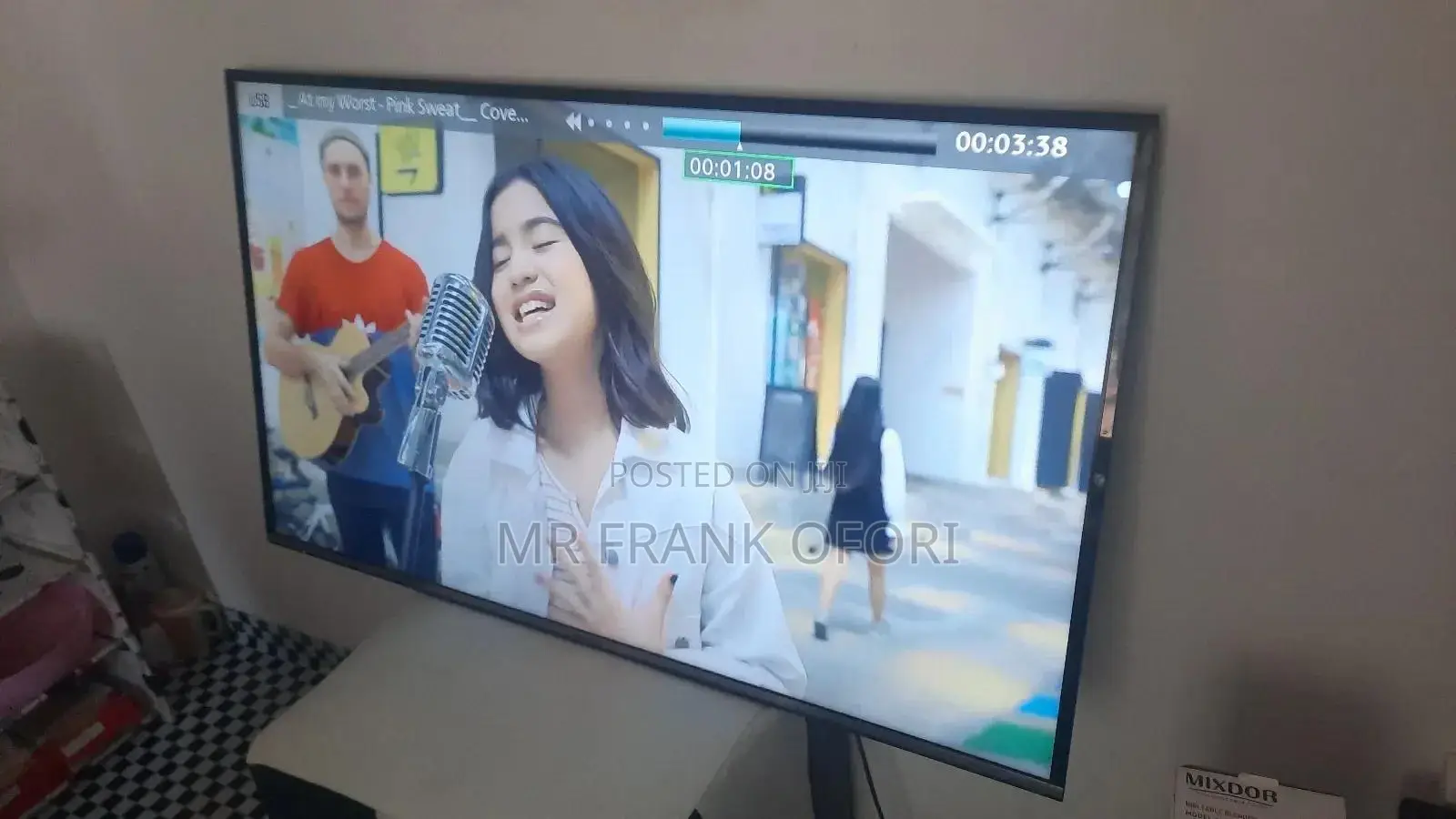 Panasonic 50inches Smart Tv