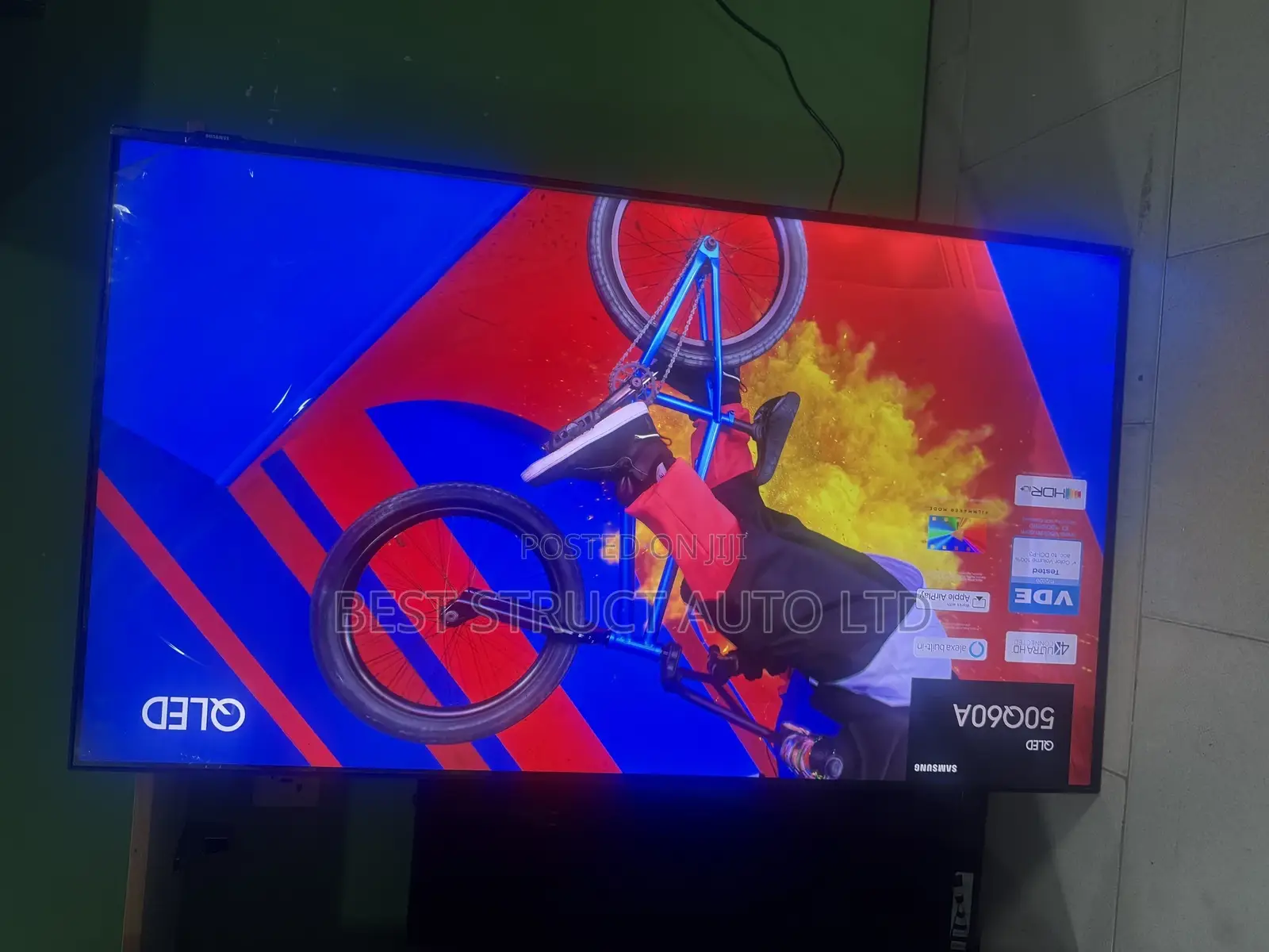 Very Neat Samsung 50 Inches Qled Airslim