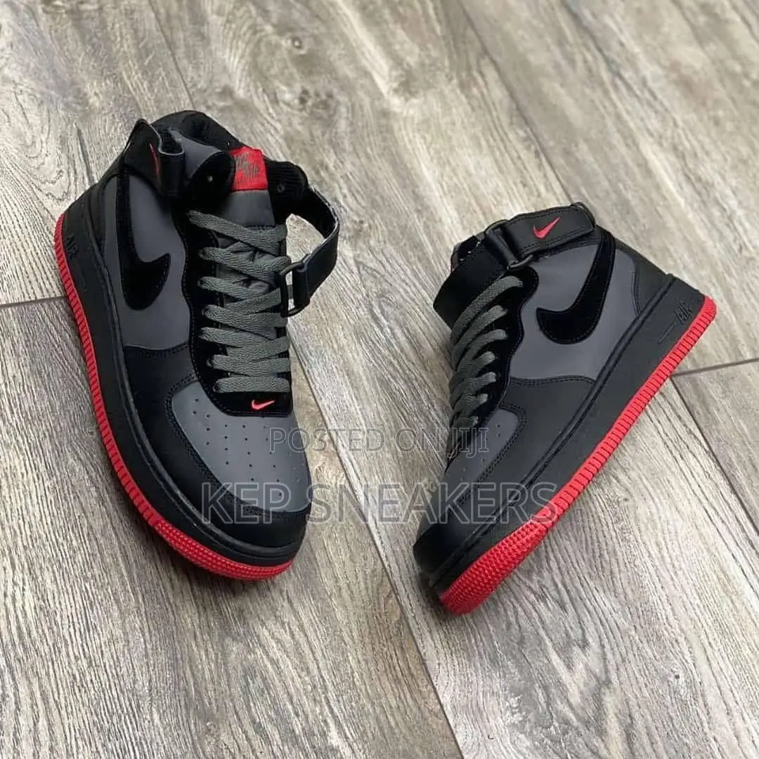 Nike Air Force 1 Mid