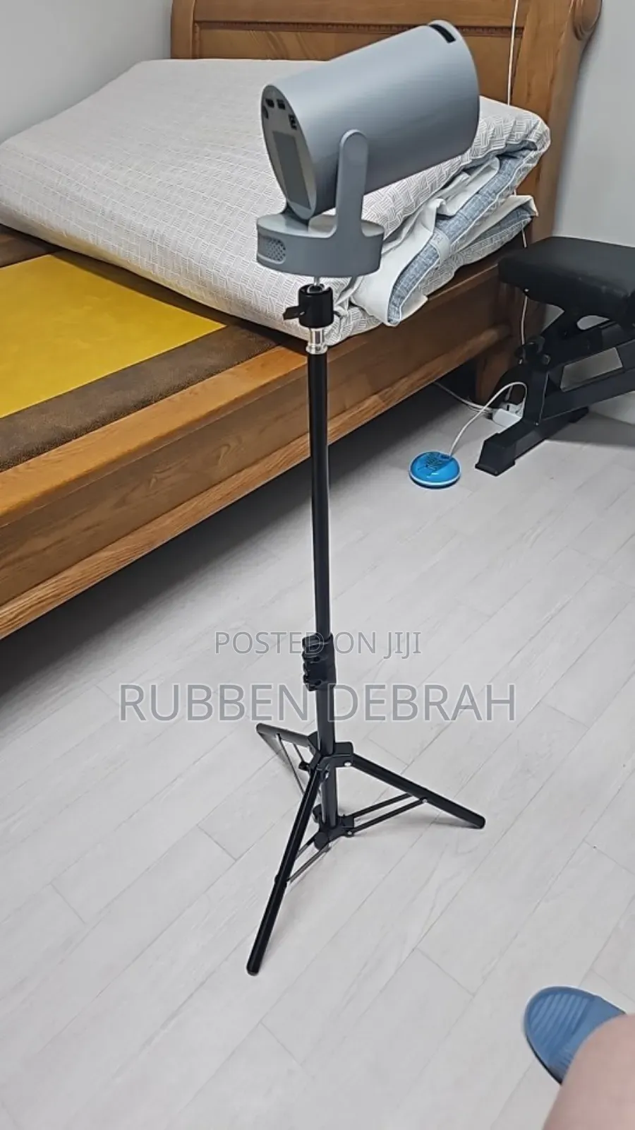 Projector Tripod Stand Mount