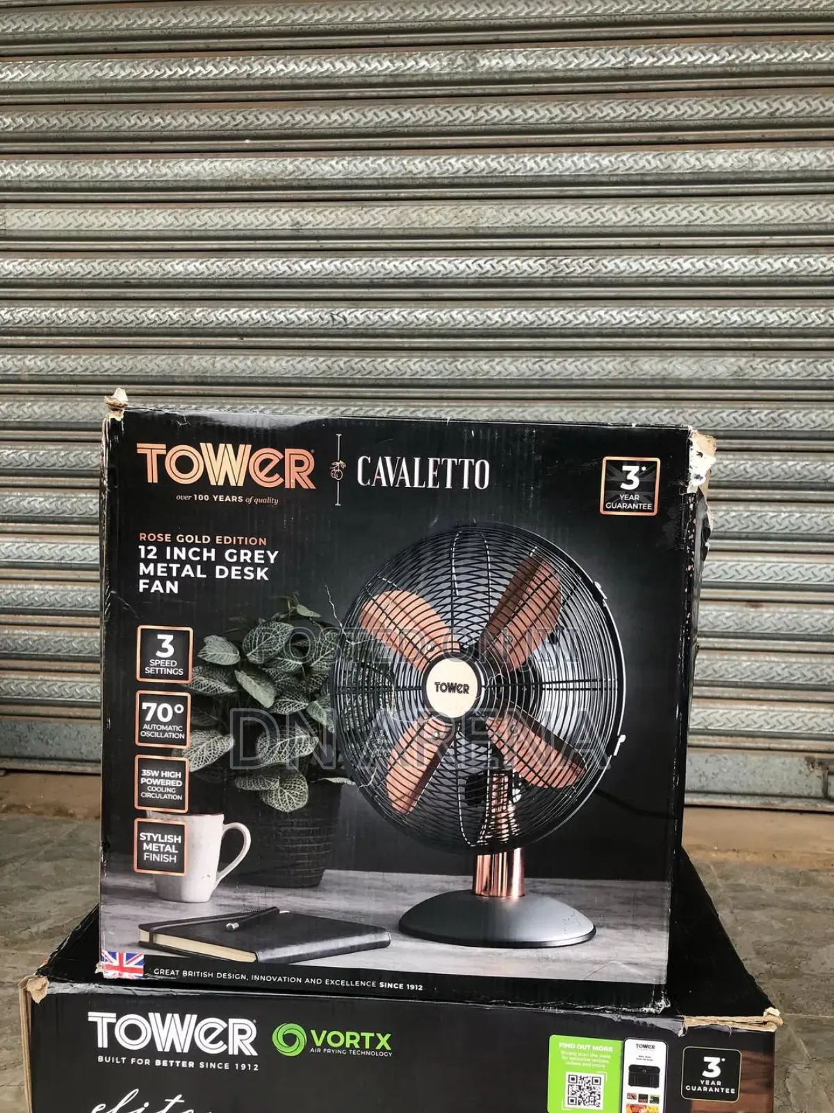 Tower Cavaletto 12-Inch Metal Desk Fan. New