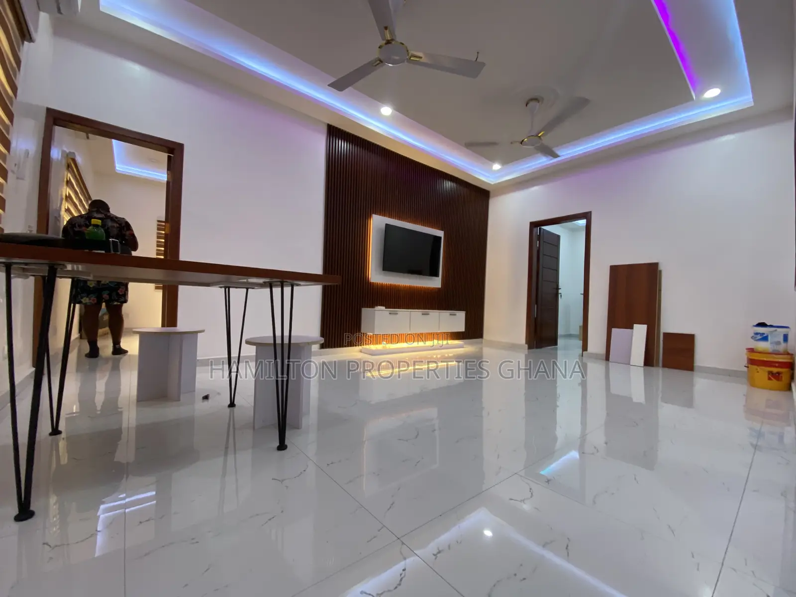 Furnished 2bdrm Apartment in Osu for rent