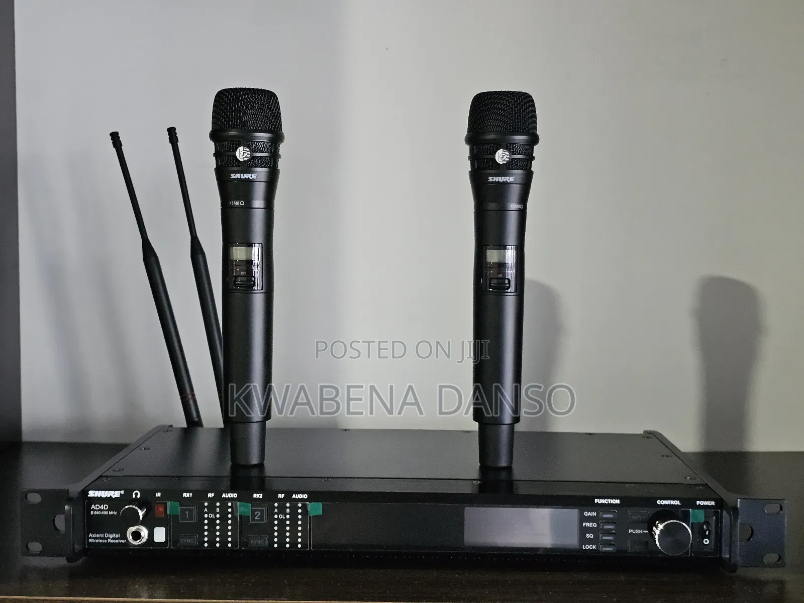 Shure Ad4d Dual Channel Wireless Microphone