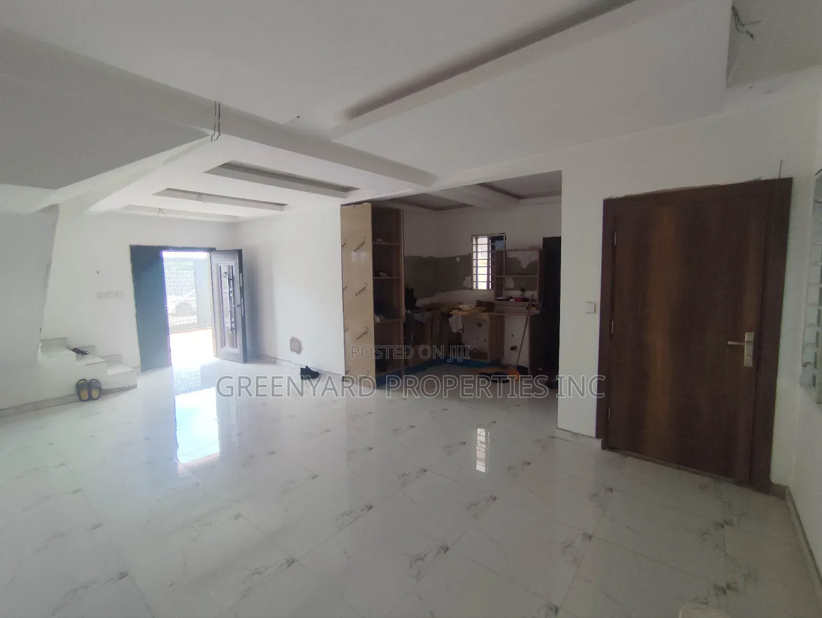 3bdrm Apartment in Hills, East Legon for sale