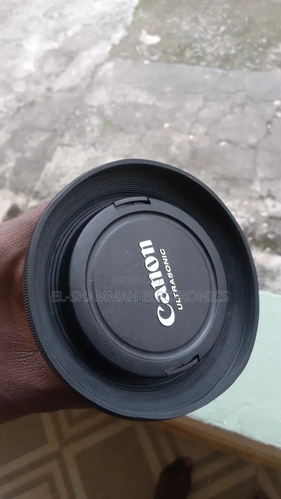 Canon Ef 28-135mm Ultrasonic Lens F3.5 With Image Stabilizer