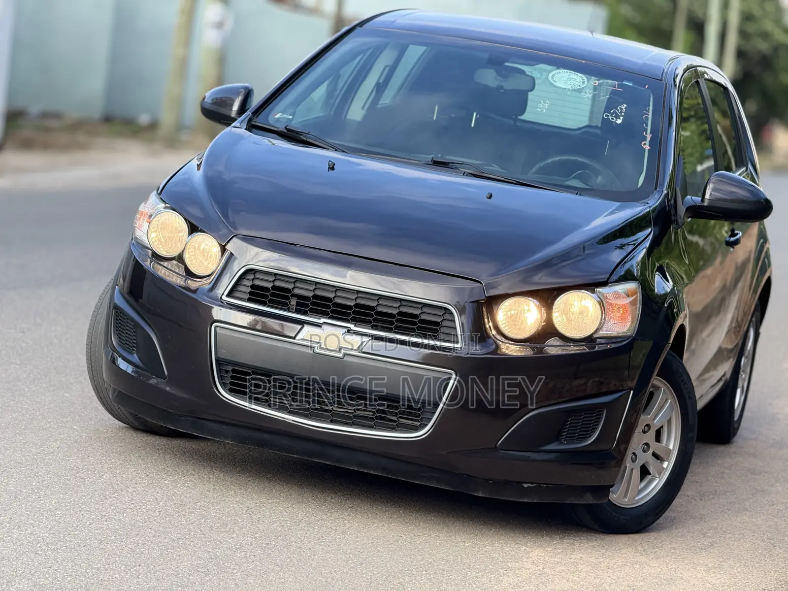 Chevrolet Sonic 2014 Brown