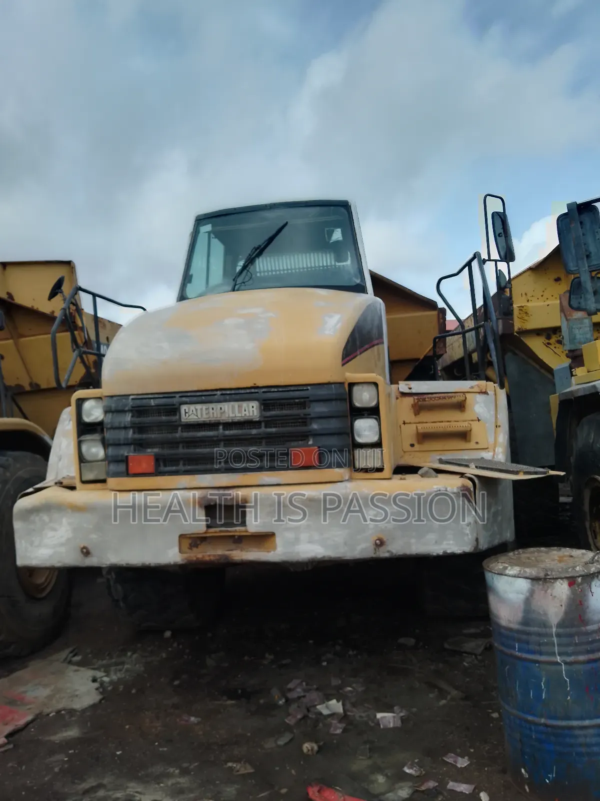 Slightly Used Cat740 Dump Truck for Sale.