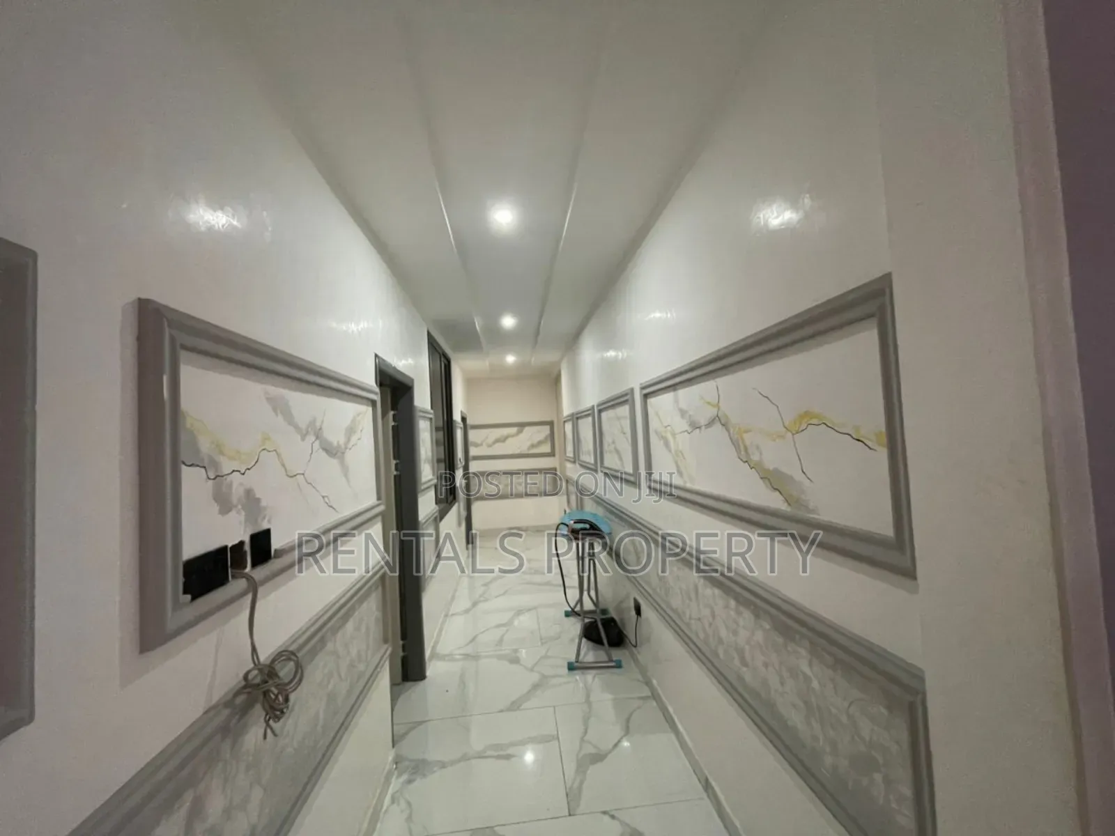 5bdrm Mansion in Dodowa for sale