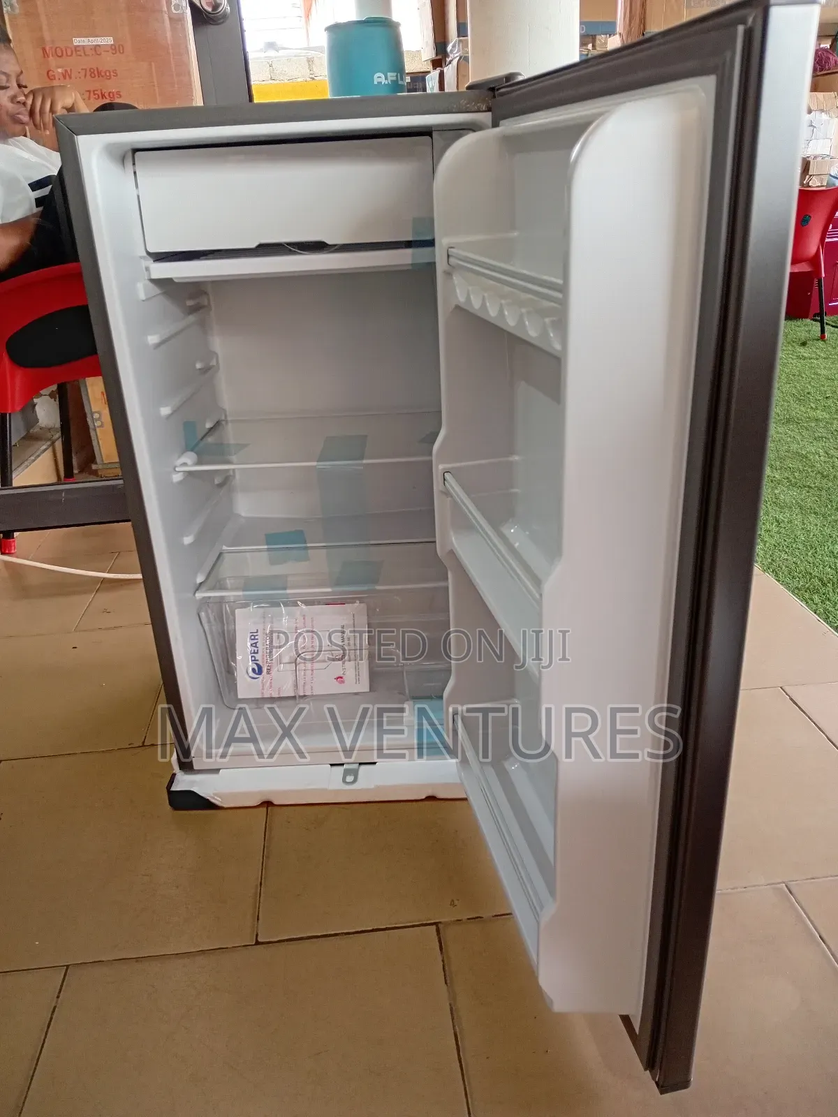 Fast Cooling Pearl 91l Table Top Fridge Single Door Pearl