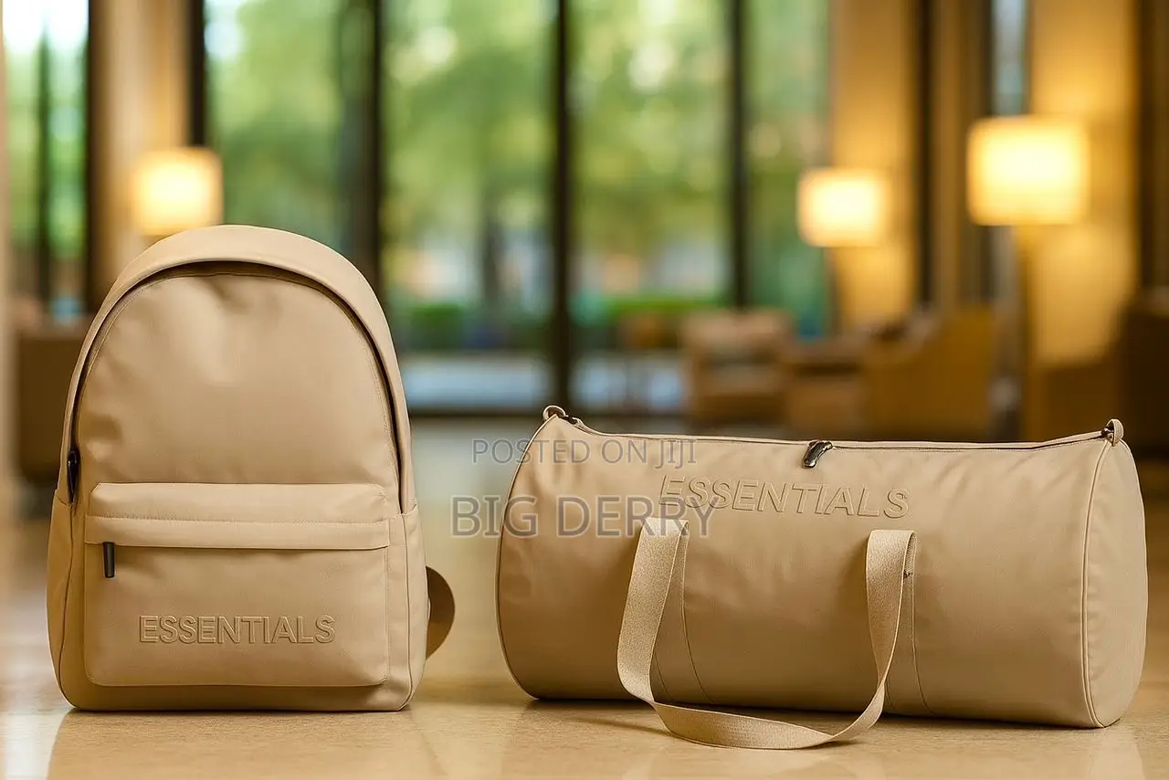 Essential Bag Travel Set