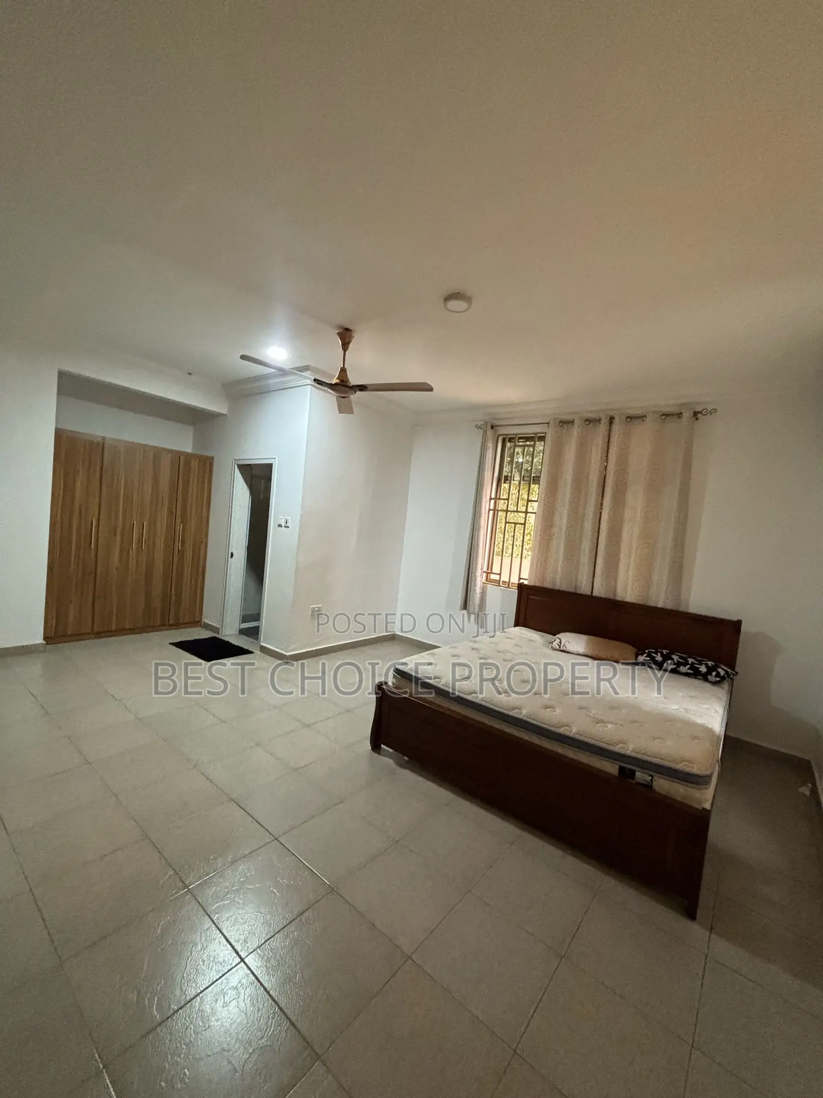 Furnished 2bdrm Apartment in Lakeside for rent