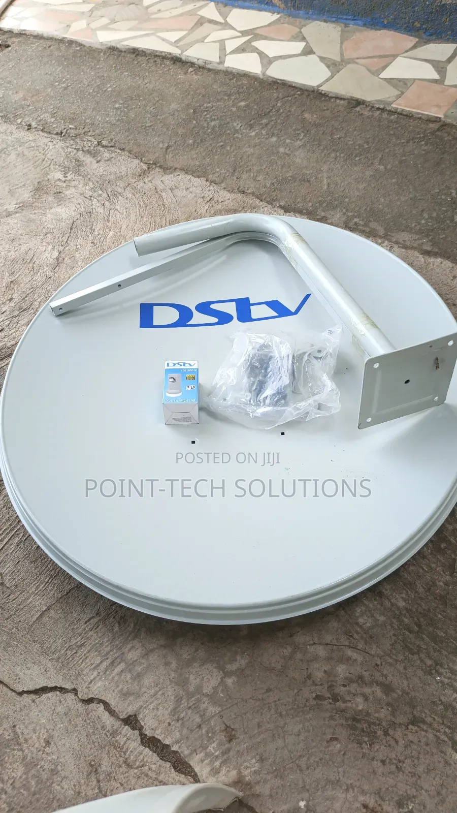 DSTV 90cm Dish With LNB Only