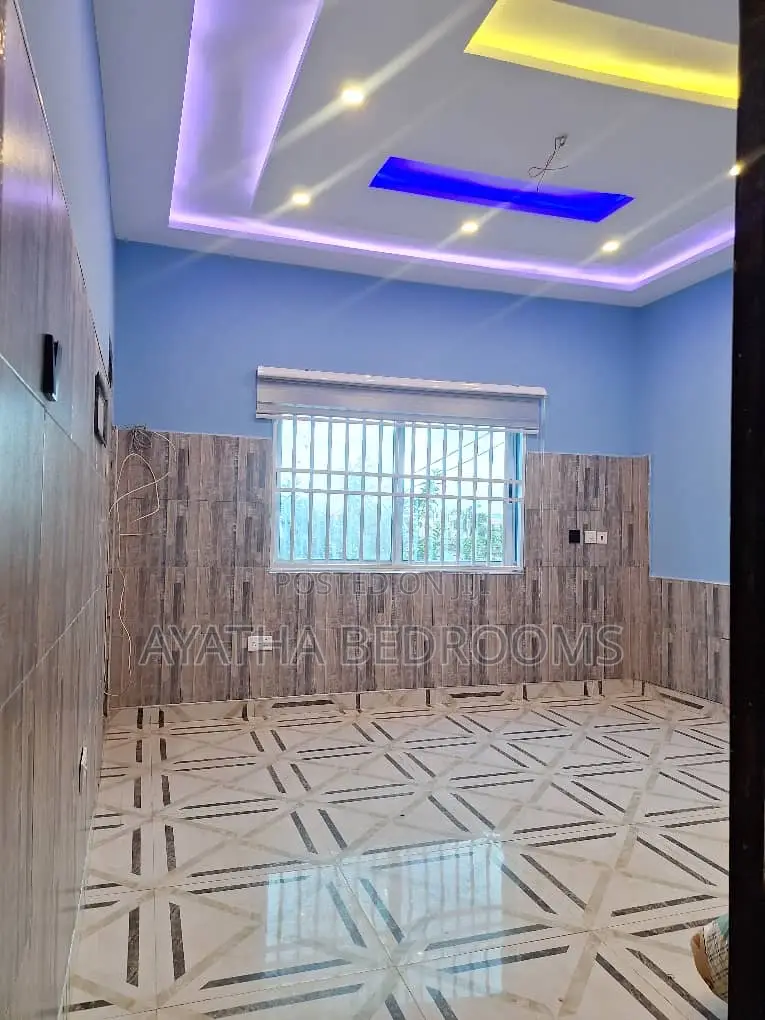 1bdrm Apartment in Modern, New Town for rent