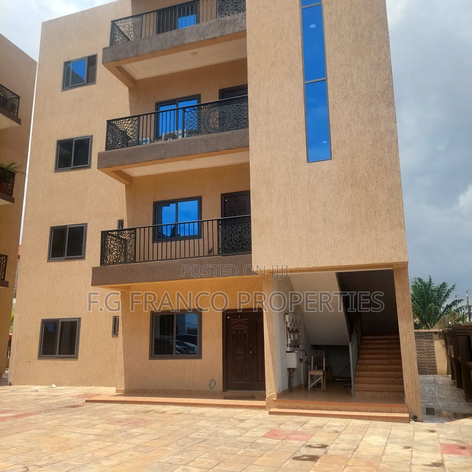 2bdrm Apartment in Kg Franco Properties, Spintex for rent