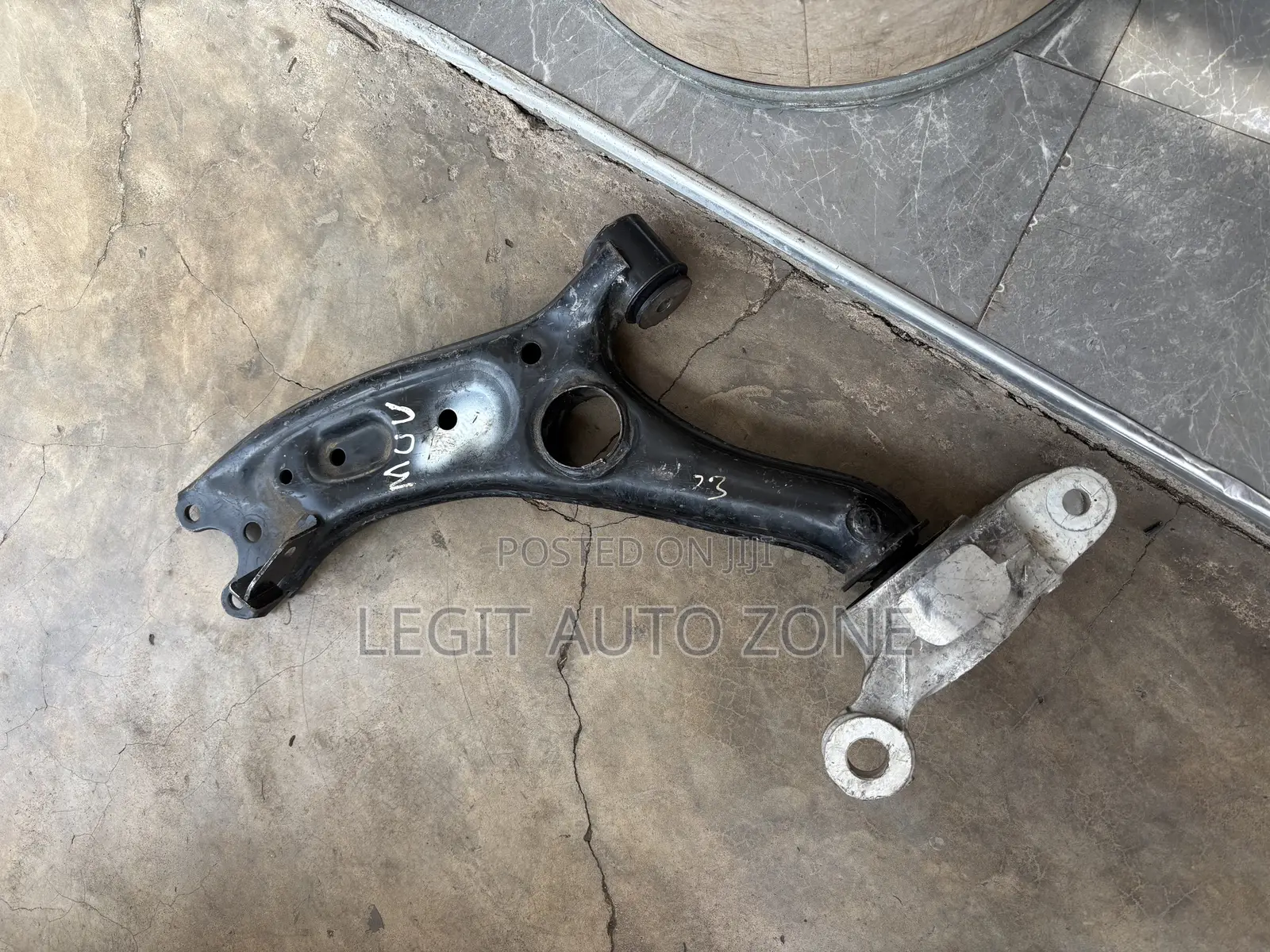 Honda HRV 2023,2025,2024, Lower Arm Available