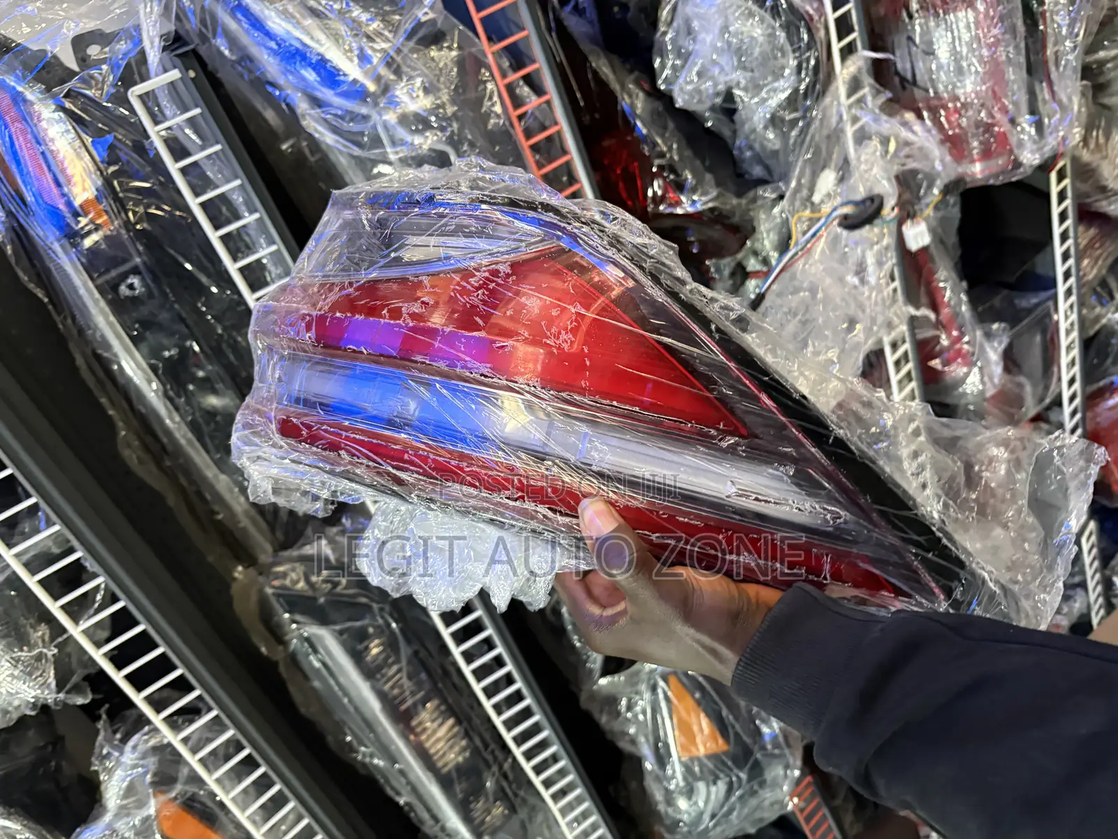 Toyota Fortuner 2021,2022,2023, Taillights Available