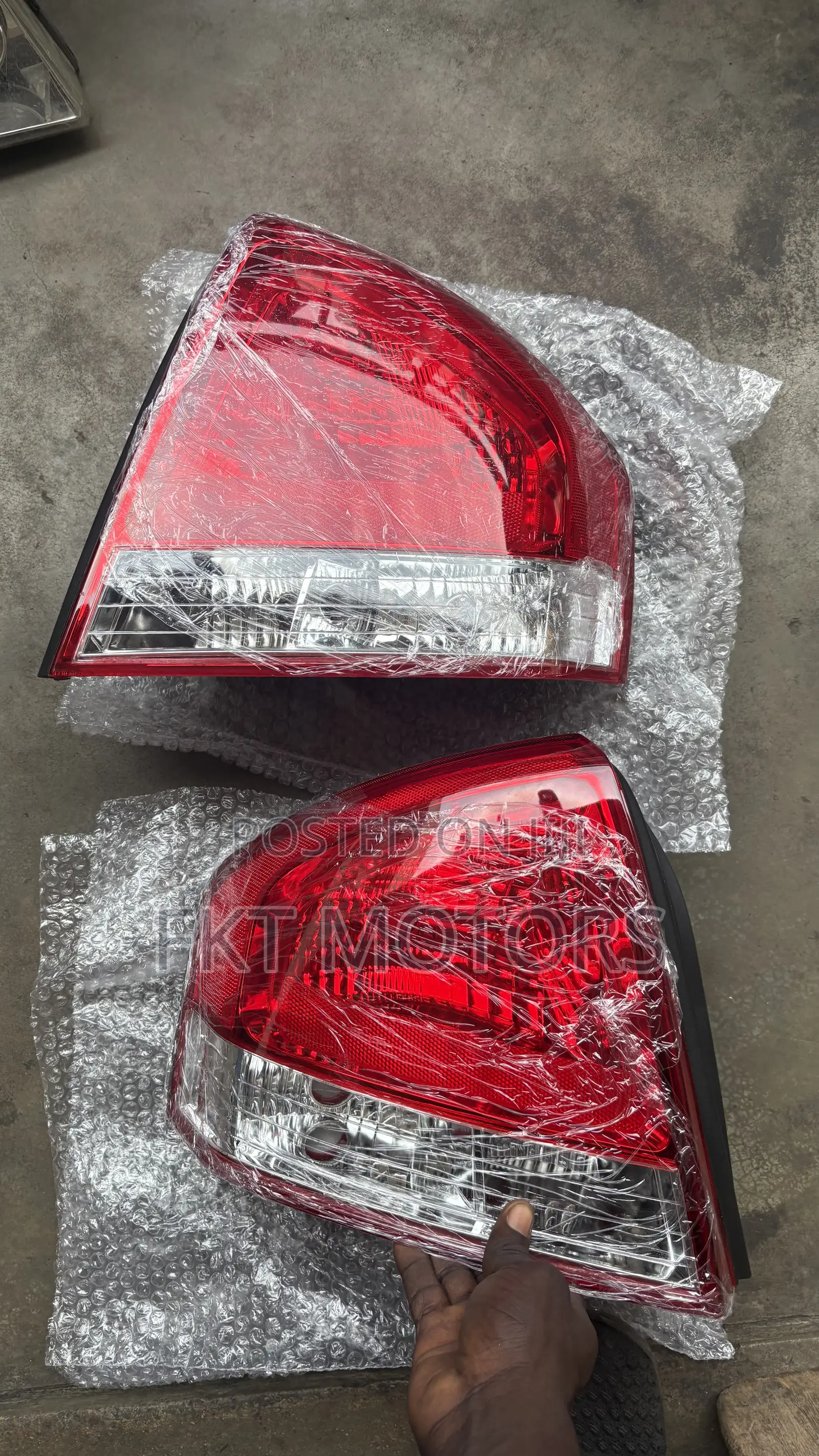 Kia Cerato/Forte Taillights 2003,2004,2005,2006,2007,2008,2009,2010
