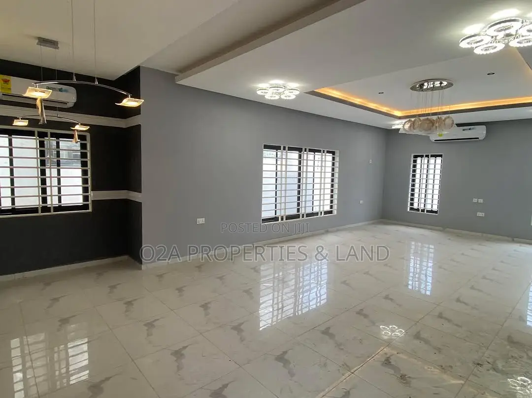 4bdrm House in Spintex, Baatsona Total for sale
