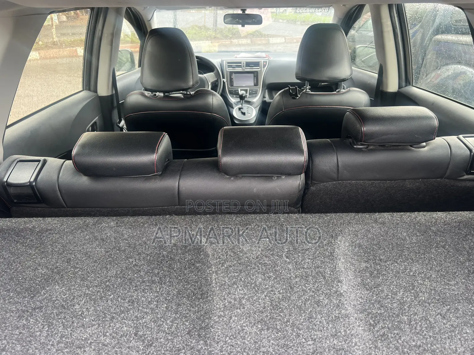 Toyota Ractis 1.5 AWD 2013 Black