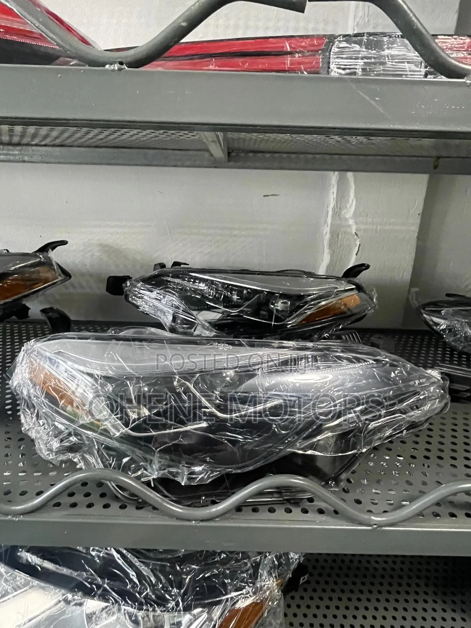 Toyota Corolla 2014-2015 Headlights Available