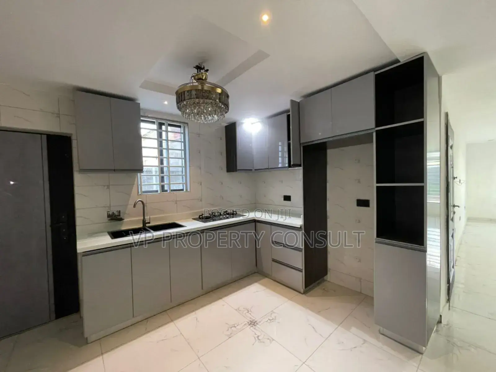 4bdrm House in Kumasi Metropolitan for sale