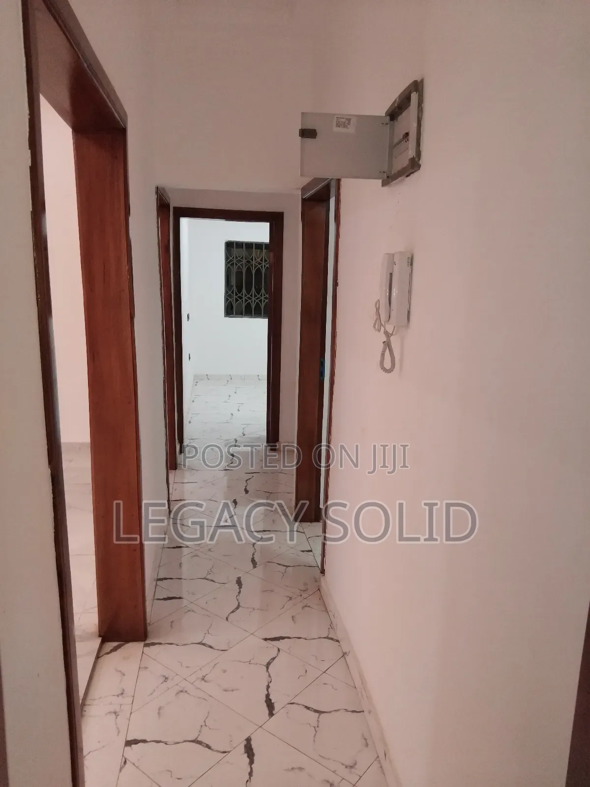 3bdrm House in Legacy Solid Real, Spintex for rent
