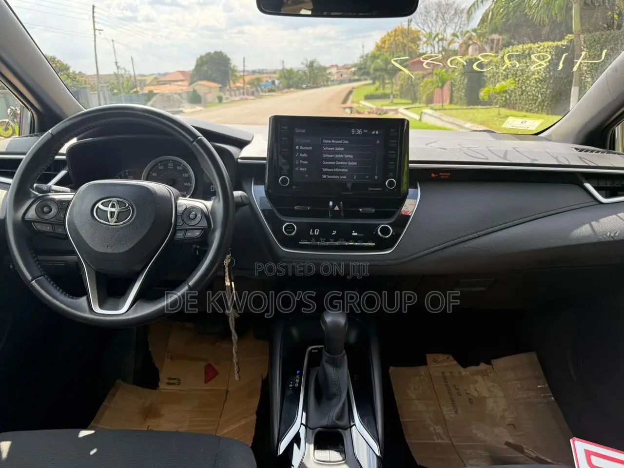 Toyota Corolla SE 2022 Silver