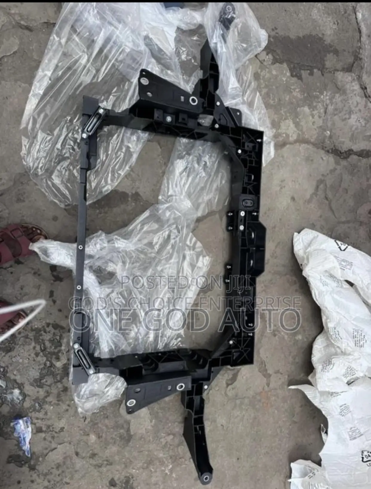 Honda CRV Radiator Support 2017 -2021
