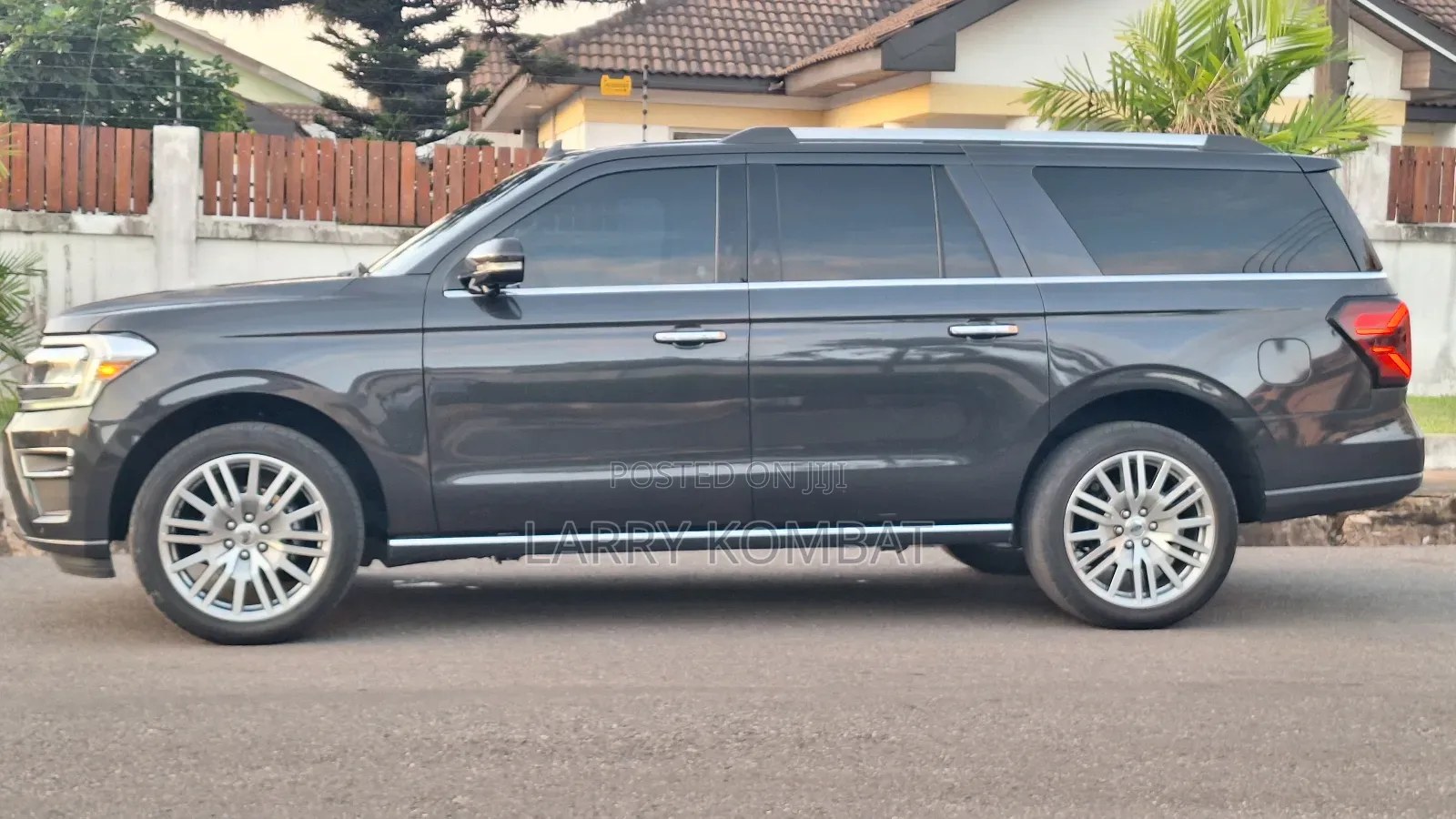 Ford Expedition 2024 Blue