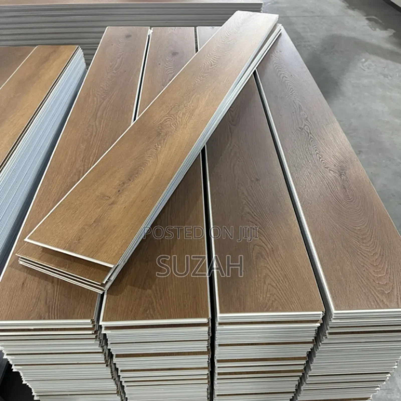 Waterproof Polyvinyl Floor Tiles