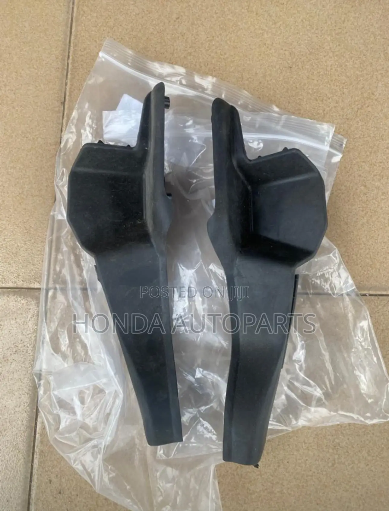 CRV 2017,2018,2019 Wiper Ends.
