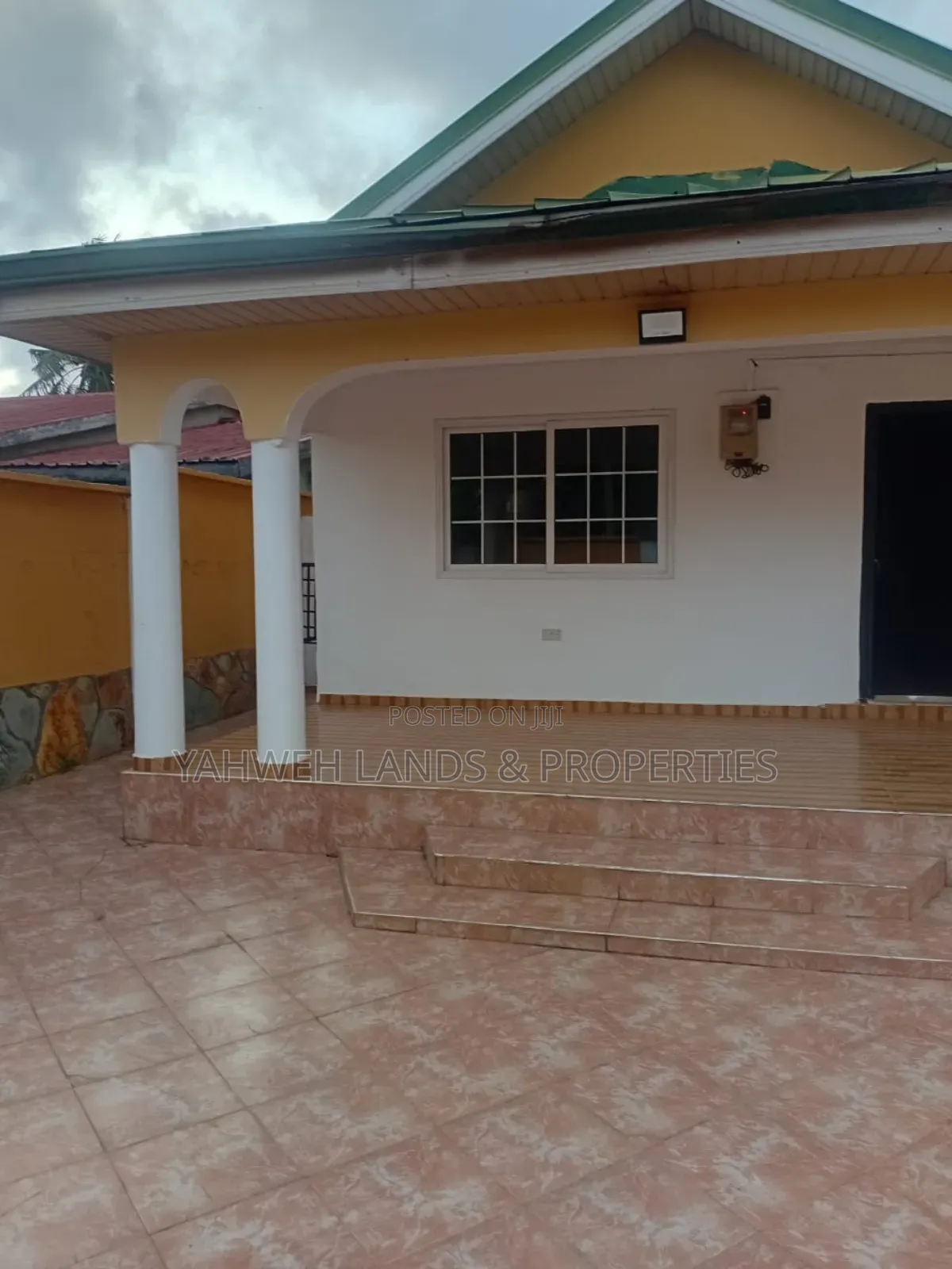 3bdrm House in Spintex, Accra Metropolitan for sale