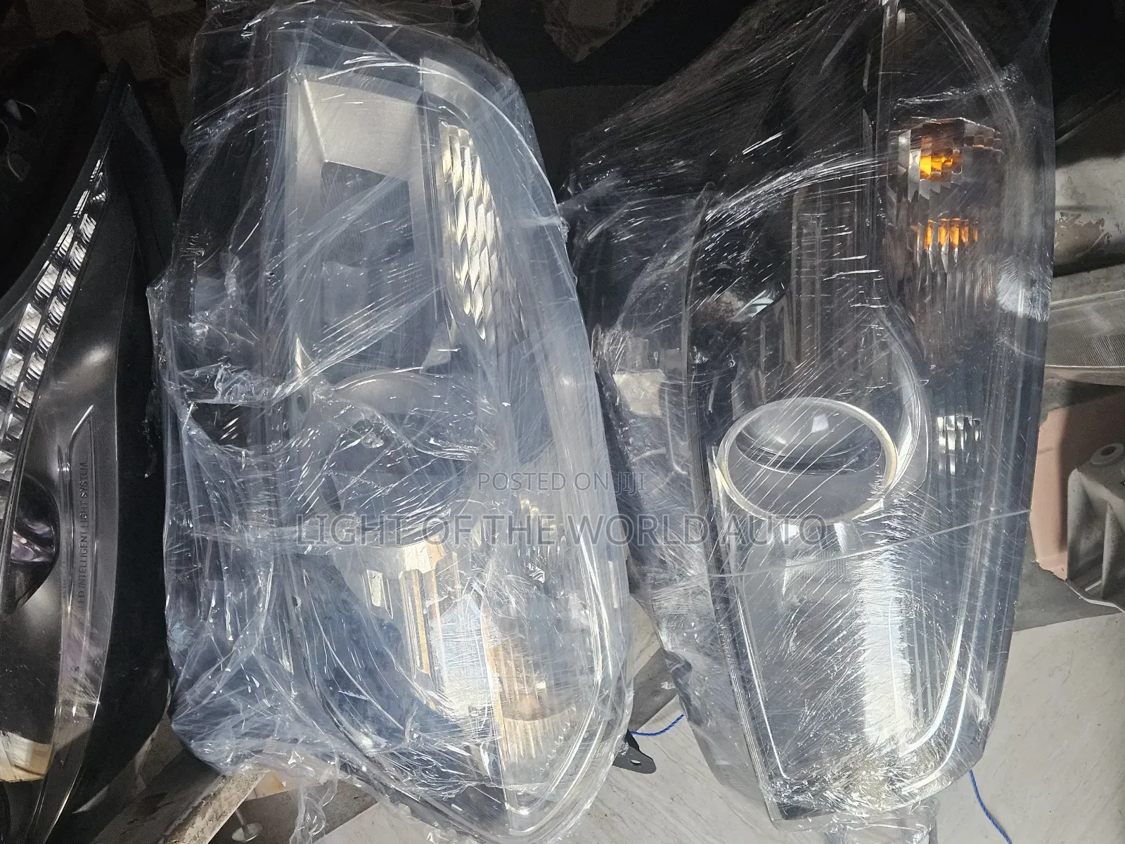 Qashqai Headlight 2012 Available