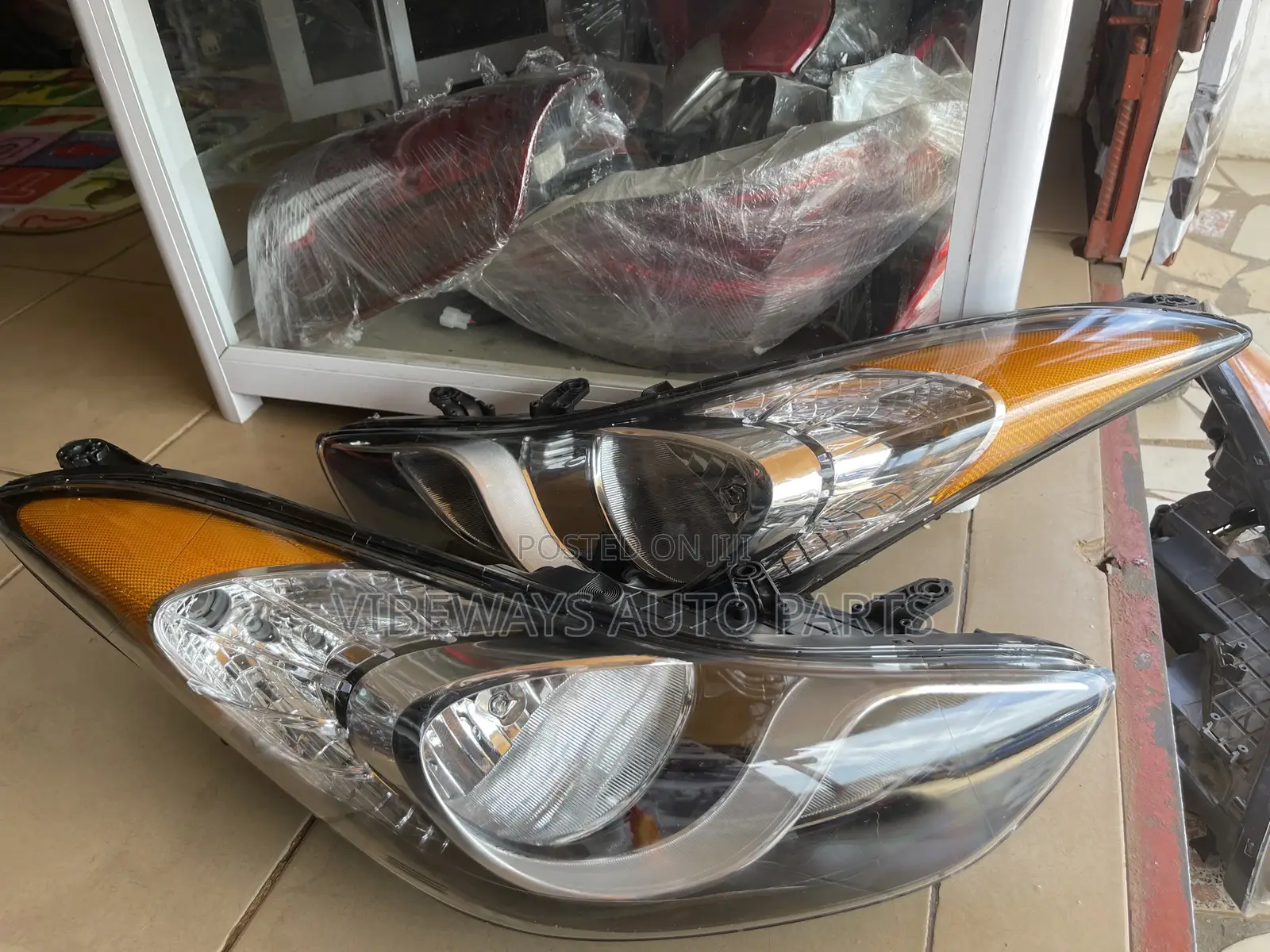 Hyundai Elentra 2011-2015 Headlights Pair Original Tyc