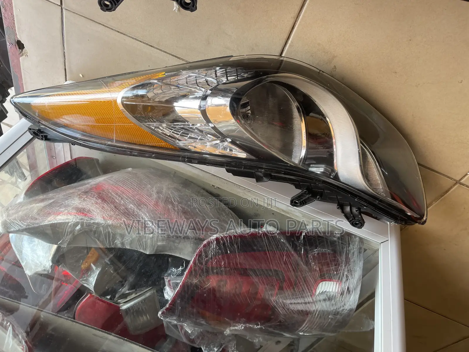 Hyundai Elentra 2011-2015 Headlights Pair Original Tyc