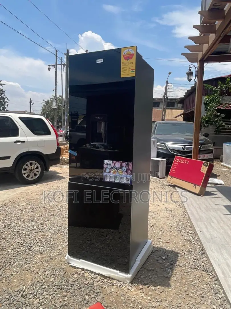 Modern Pearl Dual-Door Fridge With Despenser
