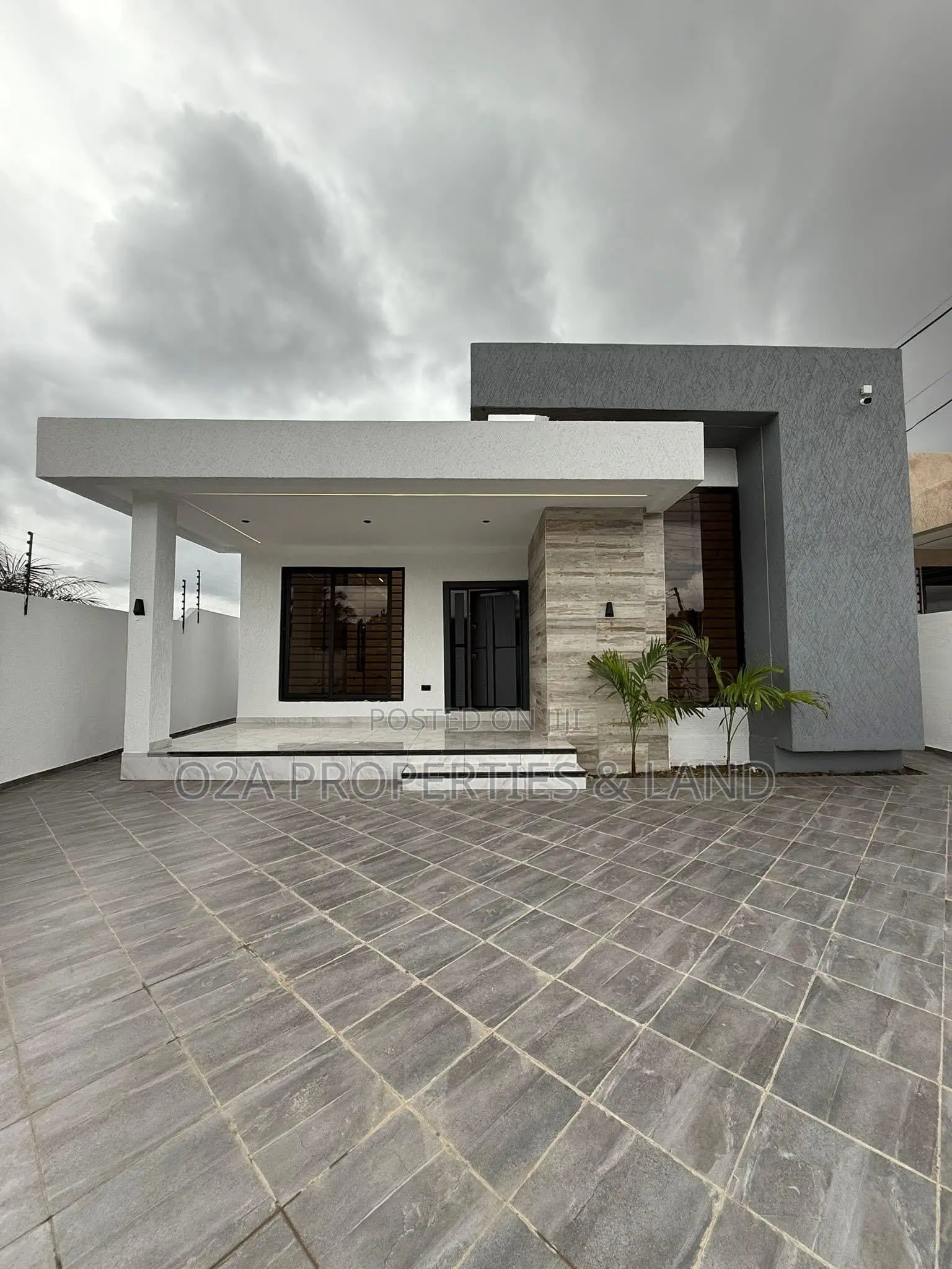 3bdrm House in Lakeside Estate for sale