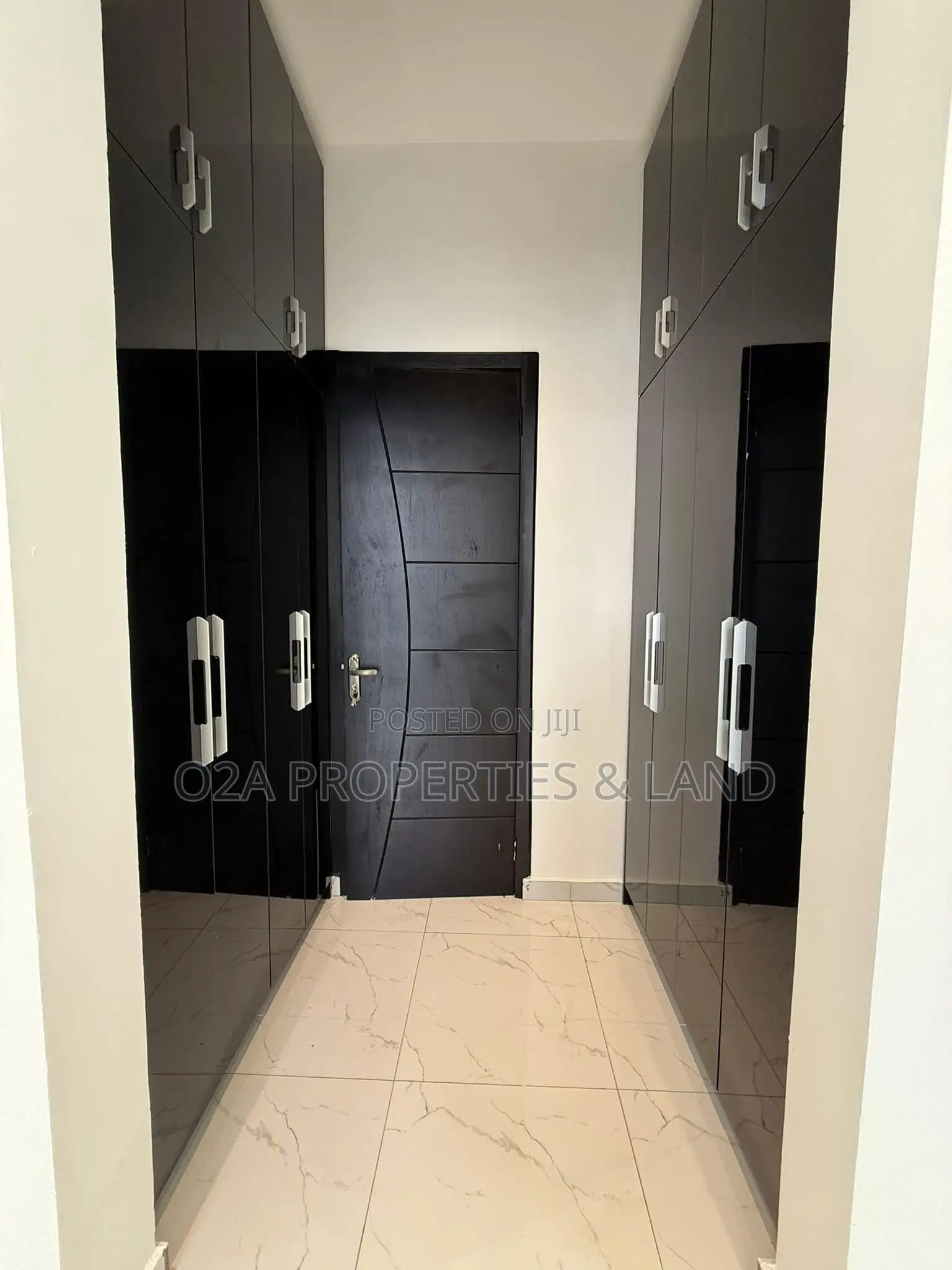 3bdrm House in Lakeside Estate for sale