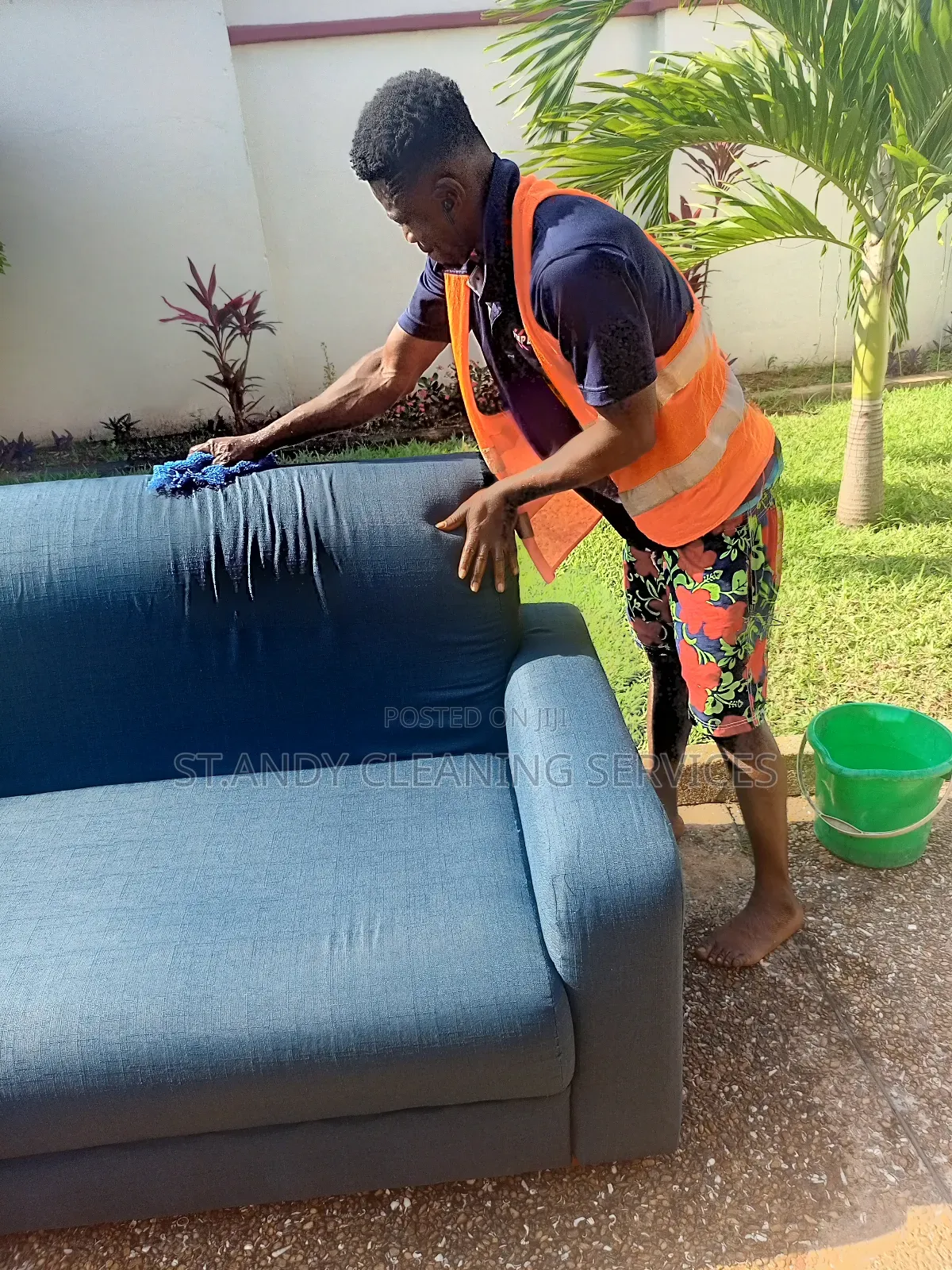 Sofa Chairs Cleaning