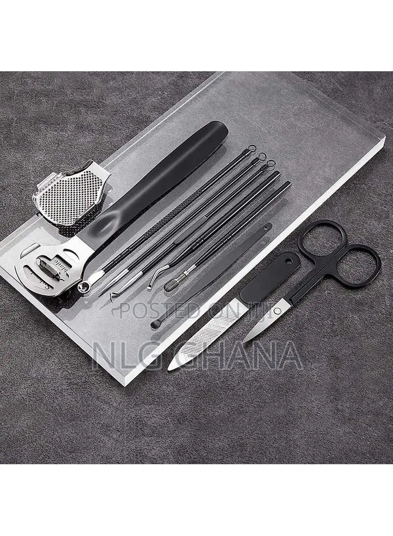 22 PCS Stainless Steel Manicure Set Professional Nail Clipper. Ghx7030