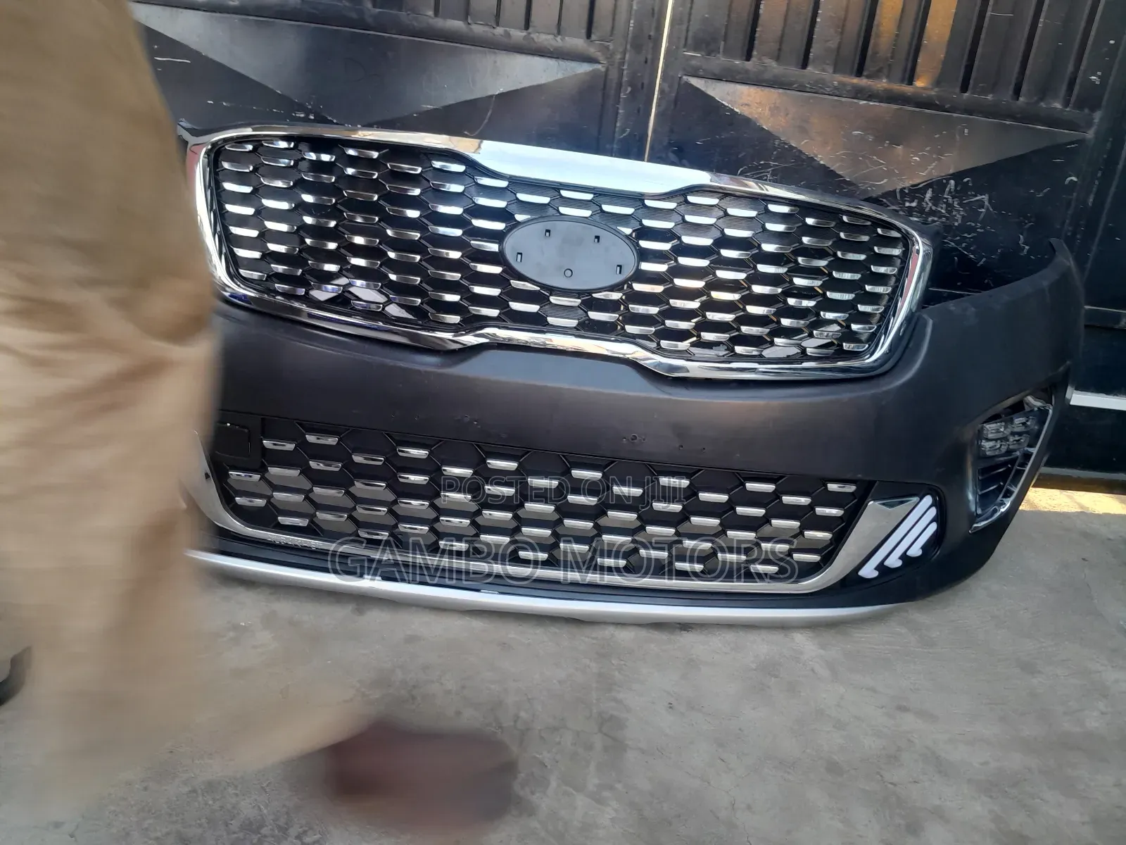 Kia Sorento 2018 Front Bumper Complete