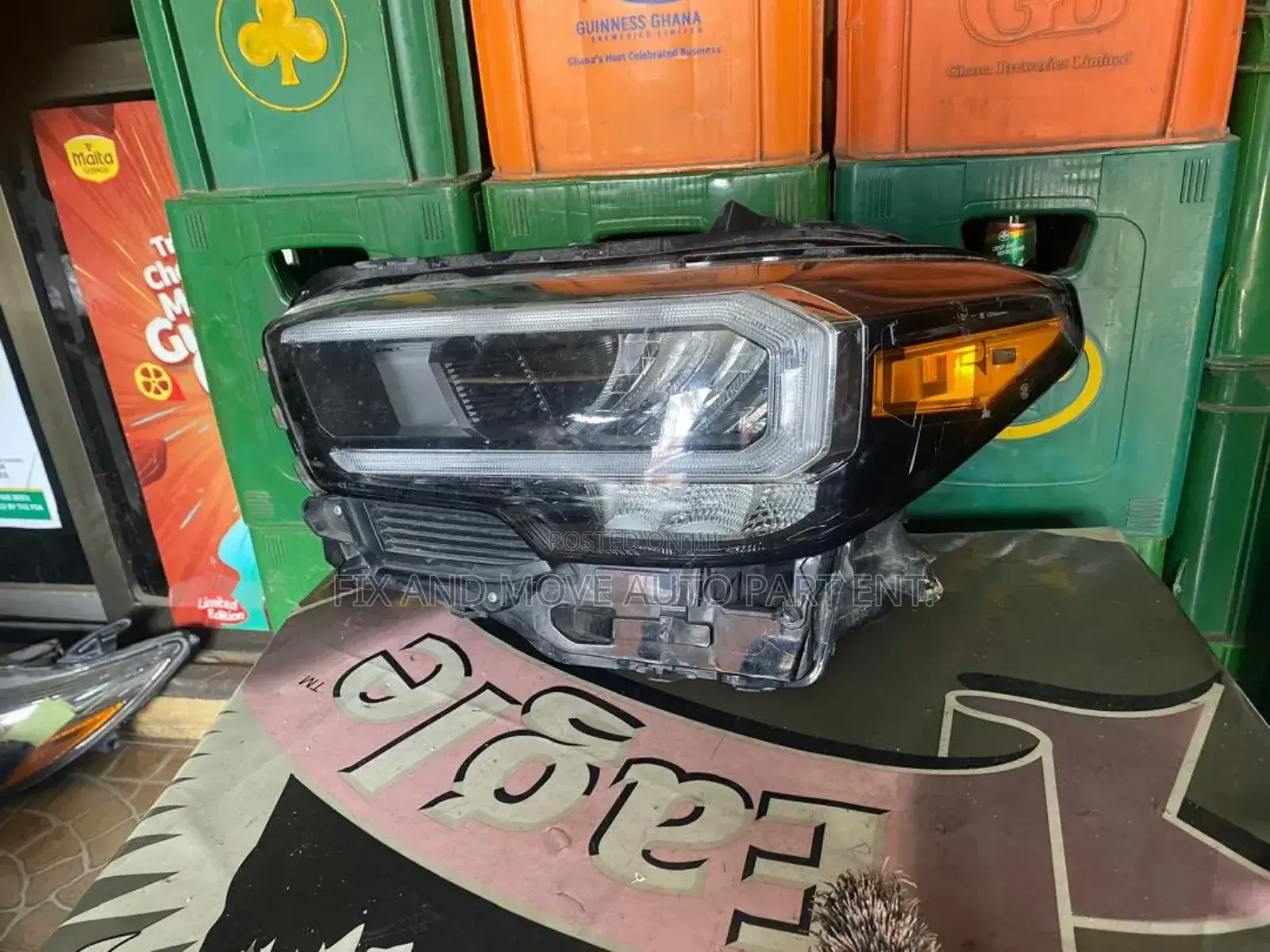 Tacoma 2016-2023 Front Headlight Available